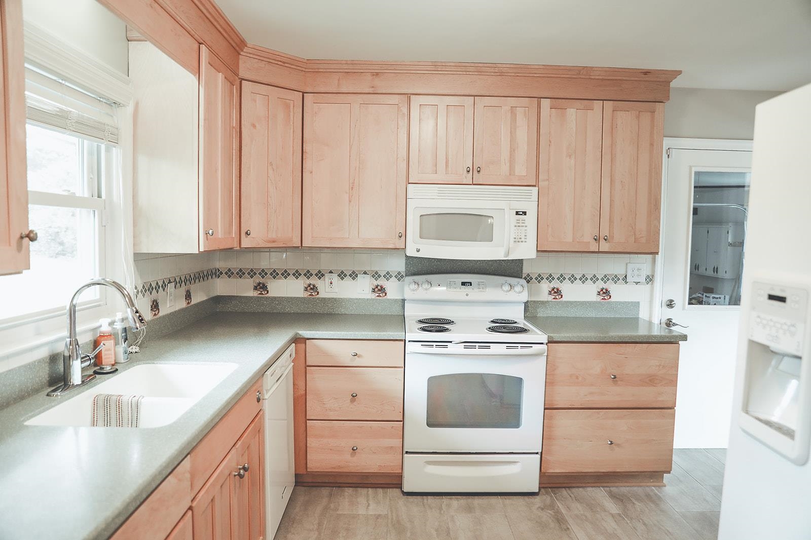 1525 TUCKAHOE RD, WAYNESBORO, Virginia 22980, 2 Bedrooms Bedrooms, ,2 BathroomsBathrooms,Residential,1525 TUCKAHOE RD,669629 MLS # 669629