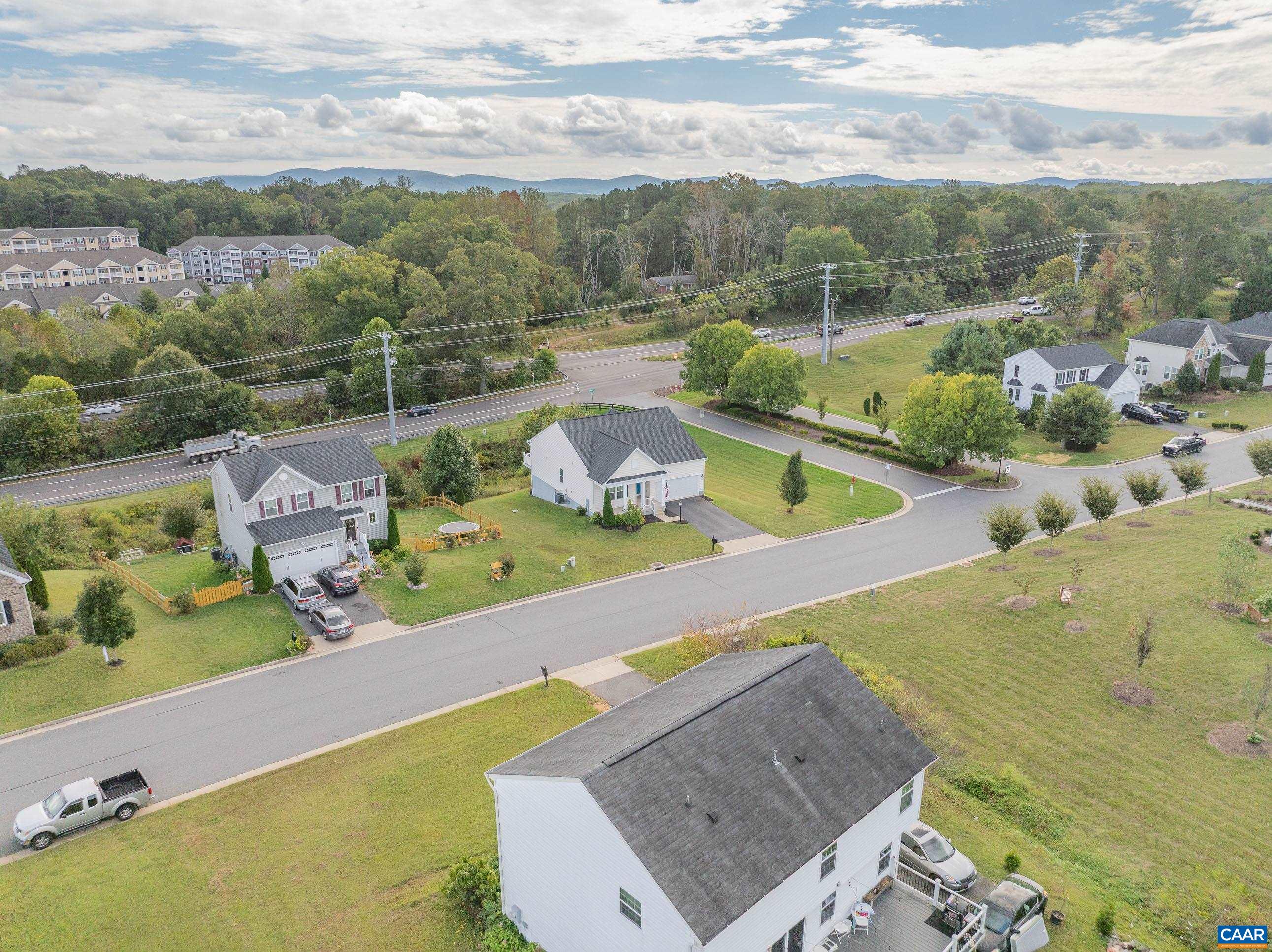 20 HOLLY HILL DR, BARBOURSVILLE, Virginia 22923, 3 Bedrooms Bedrooms, ,3 BathroomsBathrooms,Residential,20 HOLLY HILL DR,669637 MLS # 669637