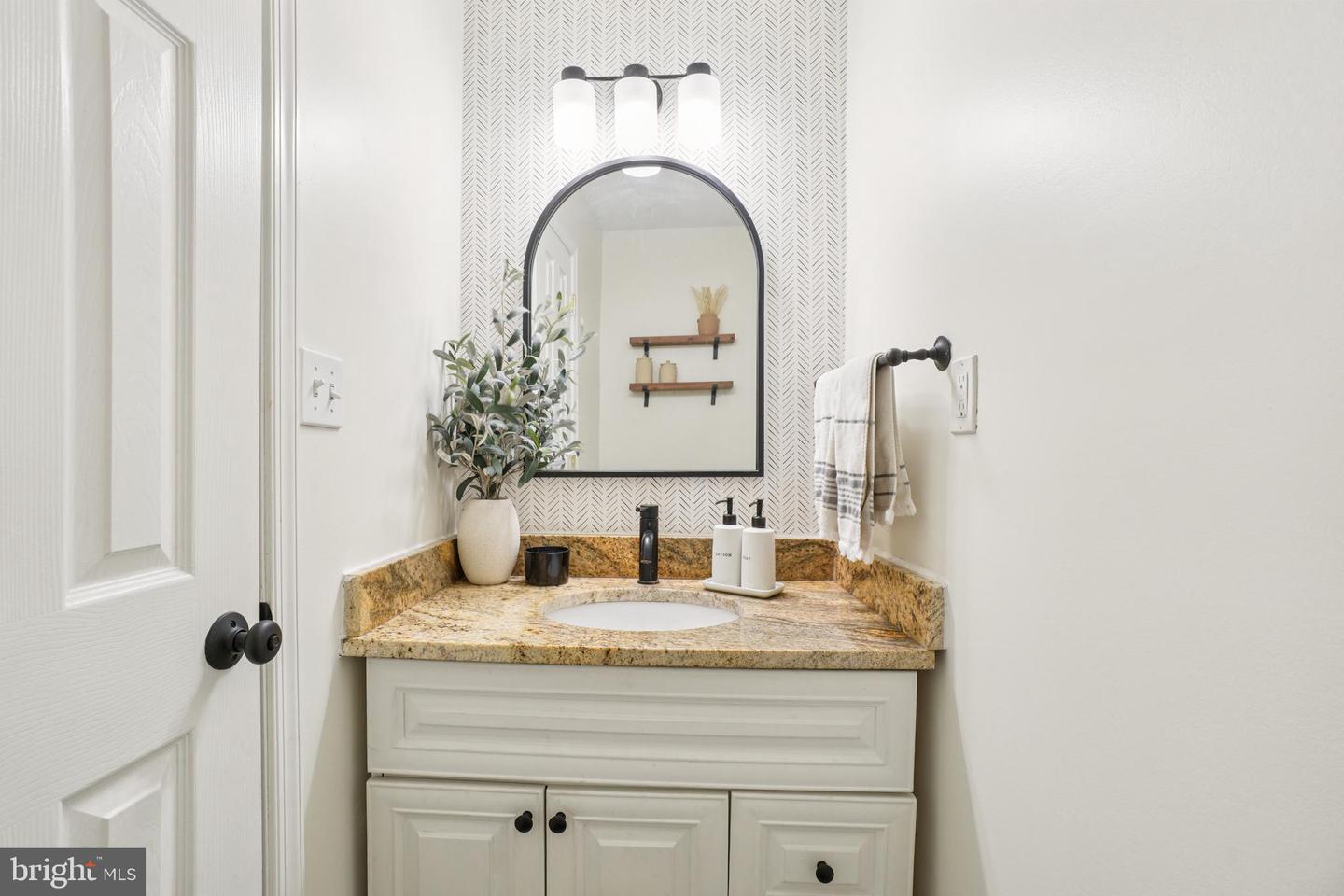 3206 5TH ST SE, WASHINGTON, District Of Columbia 20032, 3 Bedrooms Bedrooms, ,2 BathroomsBathrooms,Residential,For sale,3206 5TH ST SE,DCDC2215544 MLS # DCDC2215544