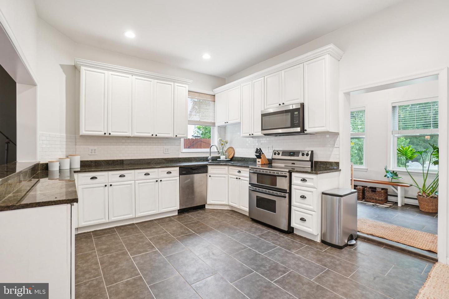 3206 5TH ST SE, WASHINGTON, District Of Columbia 20032, 3 Bedrooms Bedrooms, ,2 BathroomsBathrooms,Residential,For sale,3206 5TH ST SE,DCDC2215544 MLS # DCDC2215544