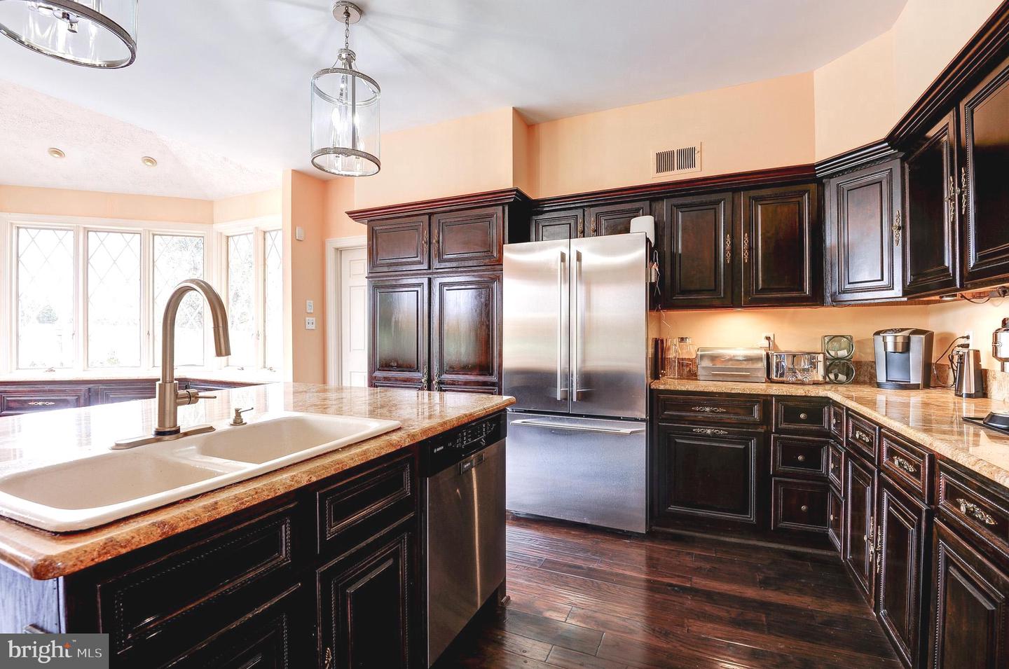 2821 INGRAM DR, HAYMARKET, Virginia 20169, 4 Bedrooms Bedrooms, ,6 BathroomsBathrooms,Residential,For sale,2821 INGRAM DR,VAPW2101748 MLS # VAPW2101748