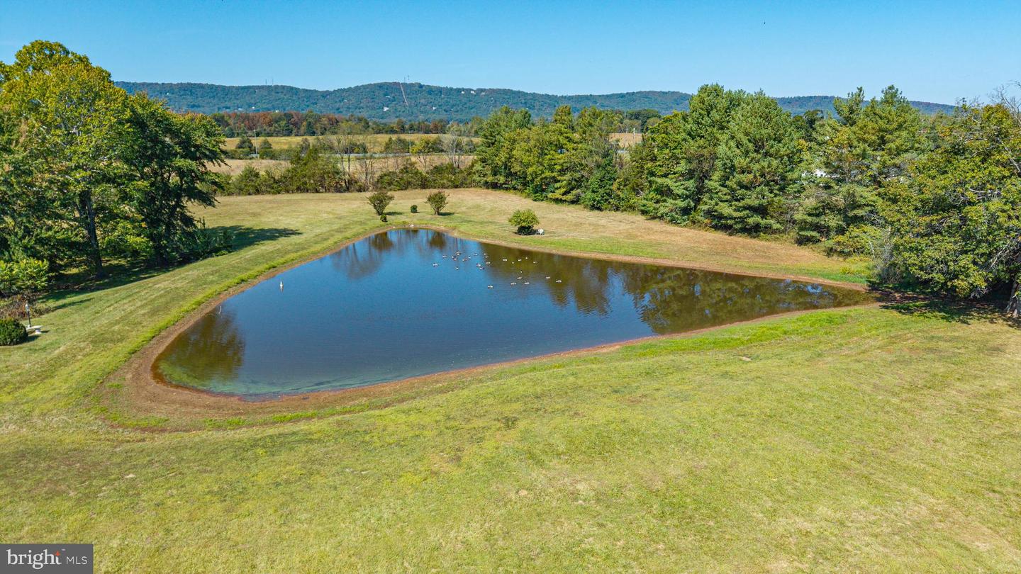 2821 INGRAM DR, HAYMARKET, Virginia 20169, 4 Bedrooms Bedrooms, ,6 BathroomsBathrooms,Residential,For sale,2821 INGRAM DR,VAPW2101748 MLS # VAPW2101748