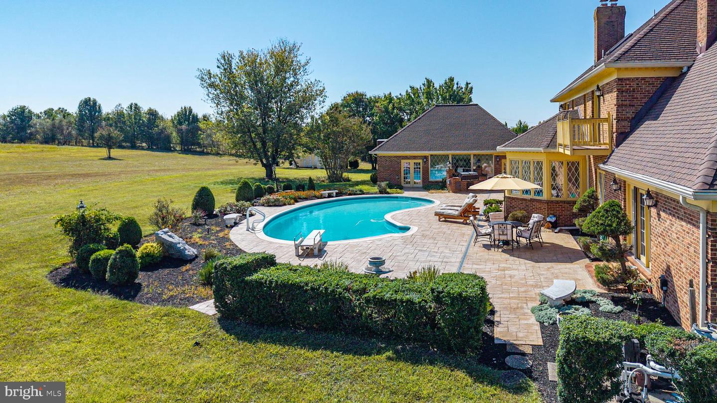 2821 INGRAM DR, HAYMARKET, Virginia 20169, 4 Bedrooms Bedrooms, ,6 BathroomsBathrooms,Residential,For sale,2821 INGRAM DR,VAPW2101748 MLS # VAPW2101748
