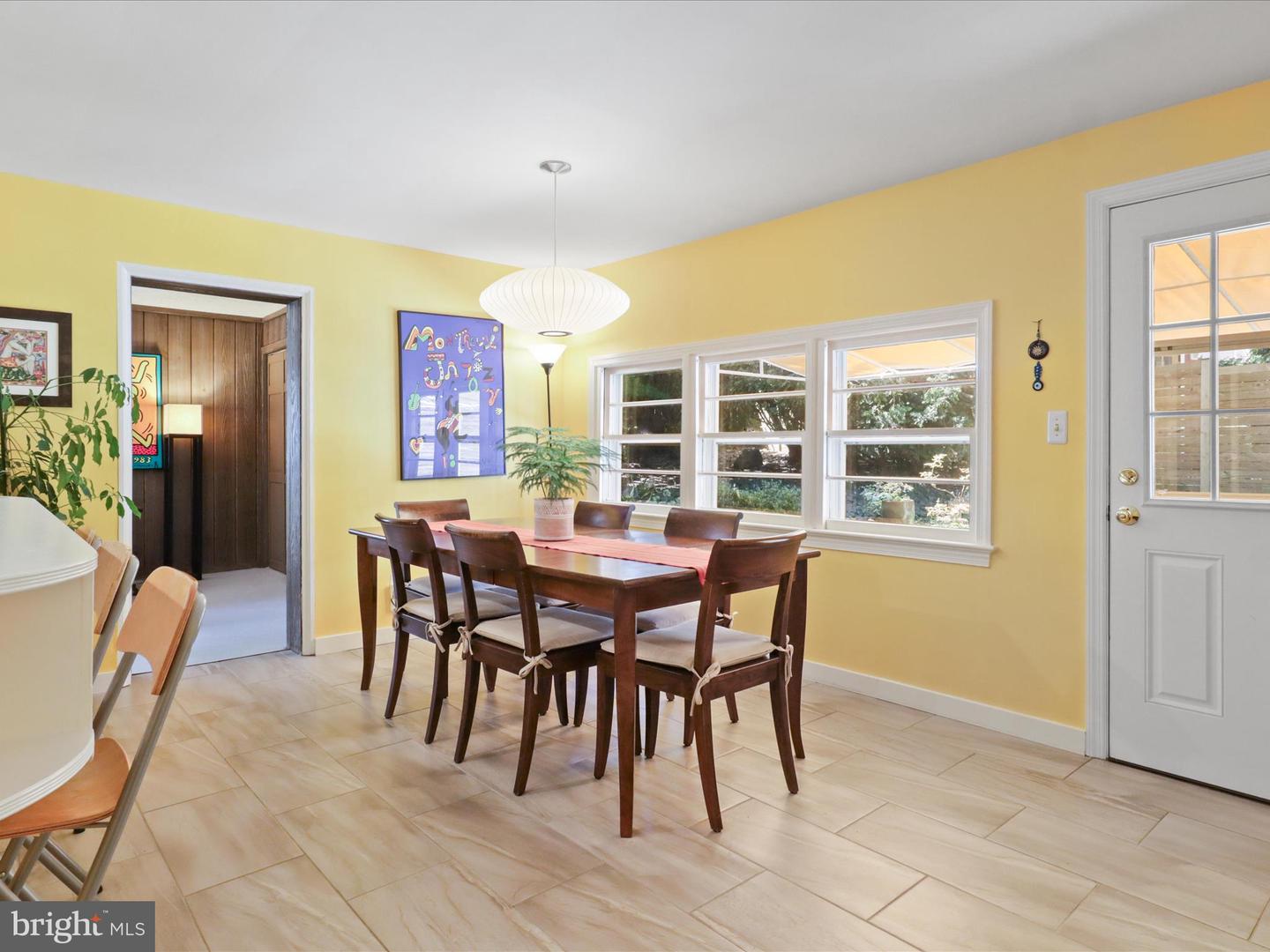 2512 N GRANADA ST, ARLINGTON, Virginia 22207, 3 Bedrooms Bedrooms, 10 Rooms Rooms,2 BathroomsBathrooms,Residential,For sale,2512 N GRANADA ST,VAAR2062452 MLS # VAAR2062452