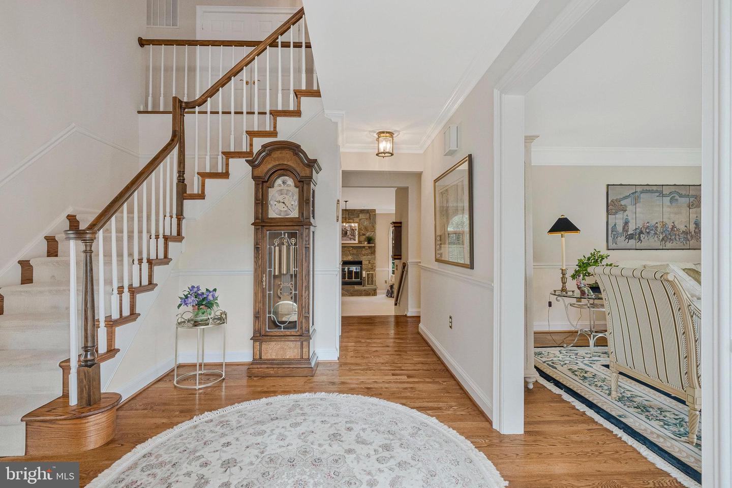 10309 HICKORY FOREST DR, OAKTON, Virginia 22124, 4 Bedrooms Bedrooms, ,3 BathroomsBathrooms,Residential,For sale,10309 HICKORY FOREST DR,VAFX2262226 MLS # VAFX2262226