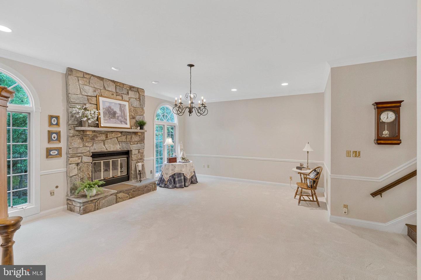 10309 HICKORY FOREST DR, OAKTON, Virginia 22124, 4 Bedrooms Bedrooms, ,3 BathroomsBathrooms,Residential,For sale,10309 HICKORY FOREST DR,VAFX2262226 MLS # VAFX2262226