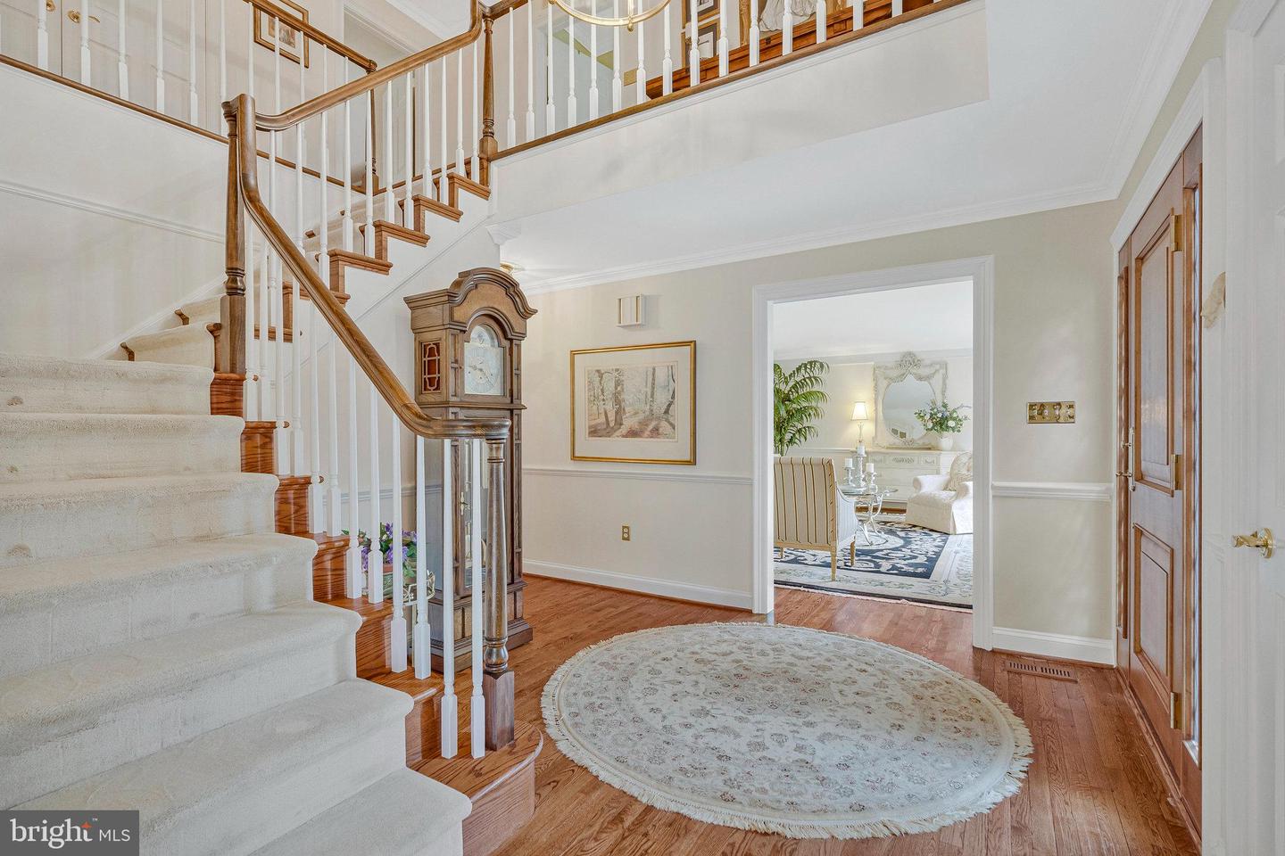 10309 HICKORY FOREST DR, OAKTON, Virginia 22124, 4 Bedrooms Bedrooms, ,3 BathroomsBathrooms,Residential,For sale,10309 HICKORY FOREST DR,VAFX2262226 MLS # VAFX2262226