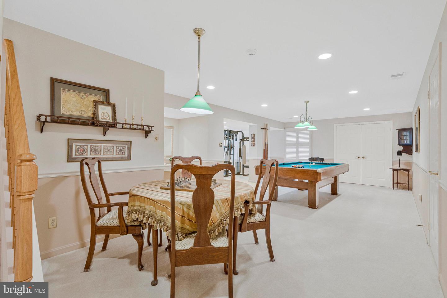 10309 HICKORY FOREST DR, OAKTON, Virginia 22124, 4 Bedrooms Bedrooms, ,3 BathroomsBathrooms,Residential,For sale,10309 HICKORY FOREST DR,VAFX2262226 MLS # VAFX2262226