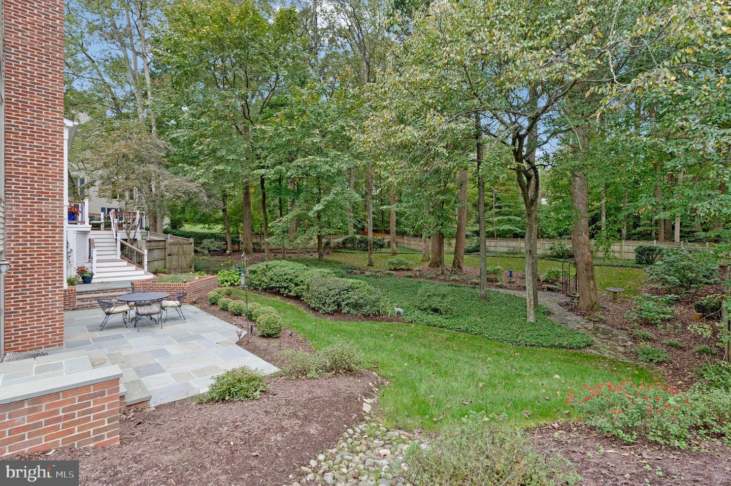 10309 HICKORY FOREST DR, OAKTON, Virginia 22124, 4 Bedrooms Bedrooms, ,3 BathroomsBathrooms,Residential,For sale,10309 HICKORY FOREST DR,VAFX2262226 MLS # VAFX2262226
