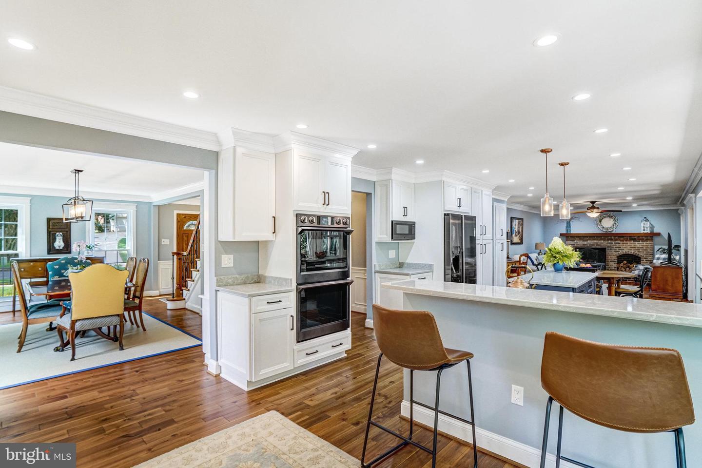 6815 BLUECURL CIR, SPRINGFIELD, Virginia 22152, 5 Bedrooms Bedrooms, 16 Rooms Rooms,3 BathroomsBathrooms,Residential,For sale,6815 BLUECURL CIR,VAFX2262270 MLS # VAFX2262270