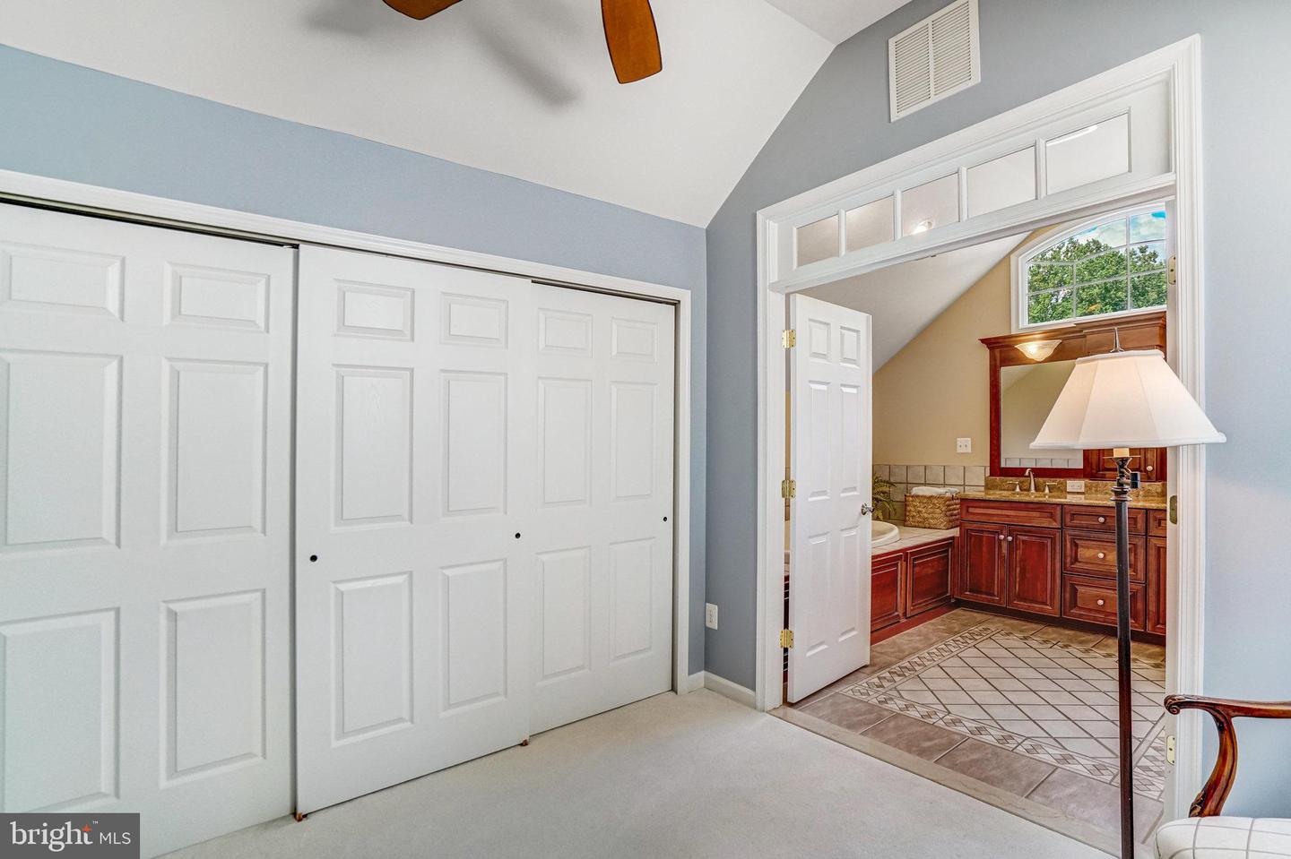 6815 BLUECURL CIR, SPRINGFIELD, Virginia 22152, 5 Bedrooms Bedrooms, 16 Rooms Rooms,3 BathroomsBathrooms,Residential,For sale,6815 BLUECURL CIR,VAFX2262270 MLS # VAFX2262270