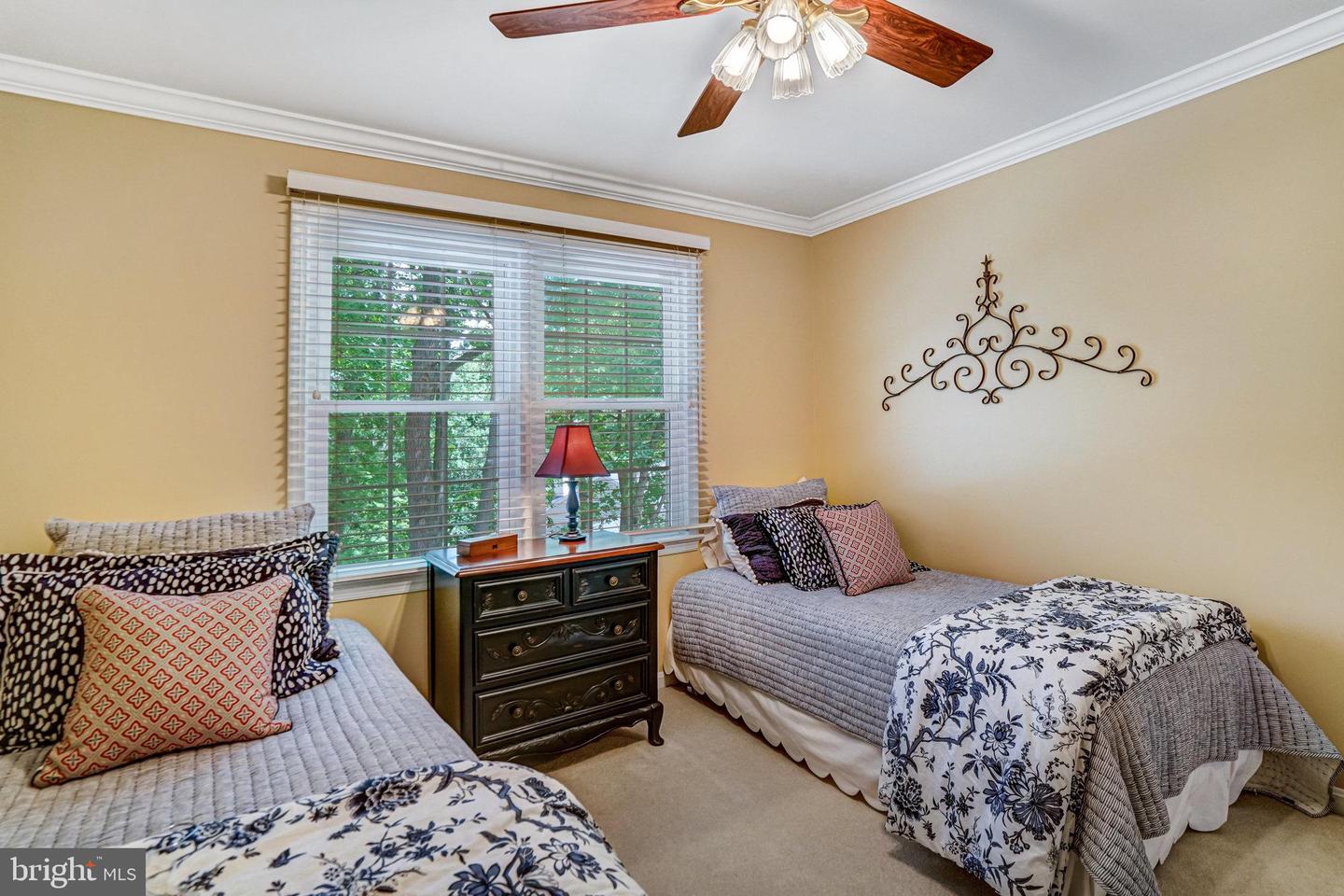 6815 BLUECURL CIR, SPRINGFIELD, Virginia 22152, 5 Bedrooms Bedrooms, 16 Rooms Rooms,3 BathroomsBathrooms,Residential,For sale,6815 BLUECURL CIR,VAFX2262270 MLS # VAFX2262270