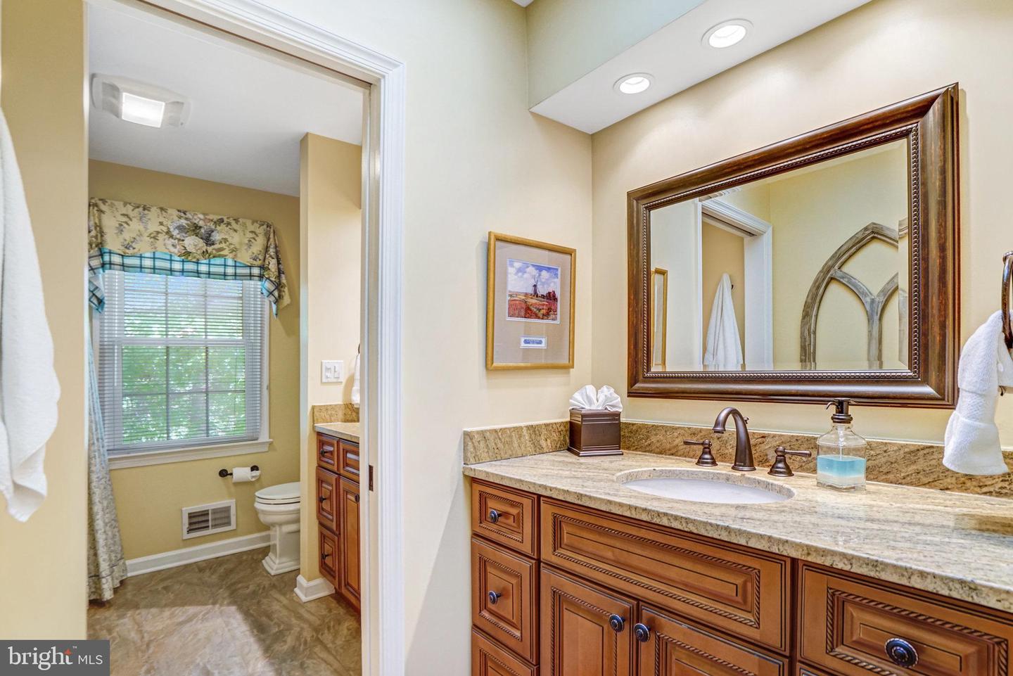 6815 BLUECURL CIR, SPRINGFIELD, Virginia 22152, 5 Bedrooms Bedrooms, 16 Rooms Rooms,3 BathroomsBathrooms,Residential,For sale,6815 BLUECURL CIR,VAFX2262270 MLS # VAFX2262270