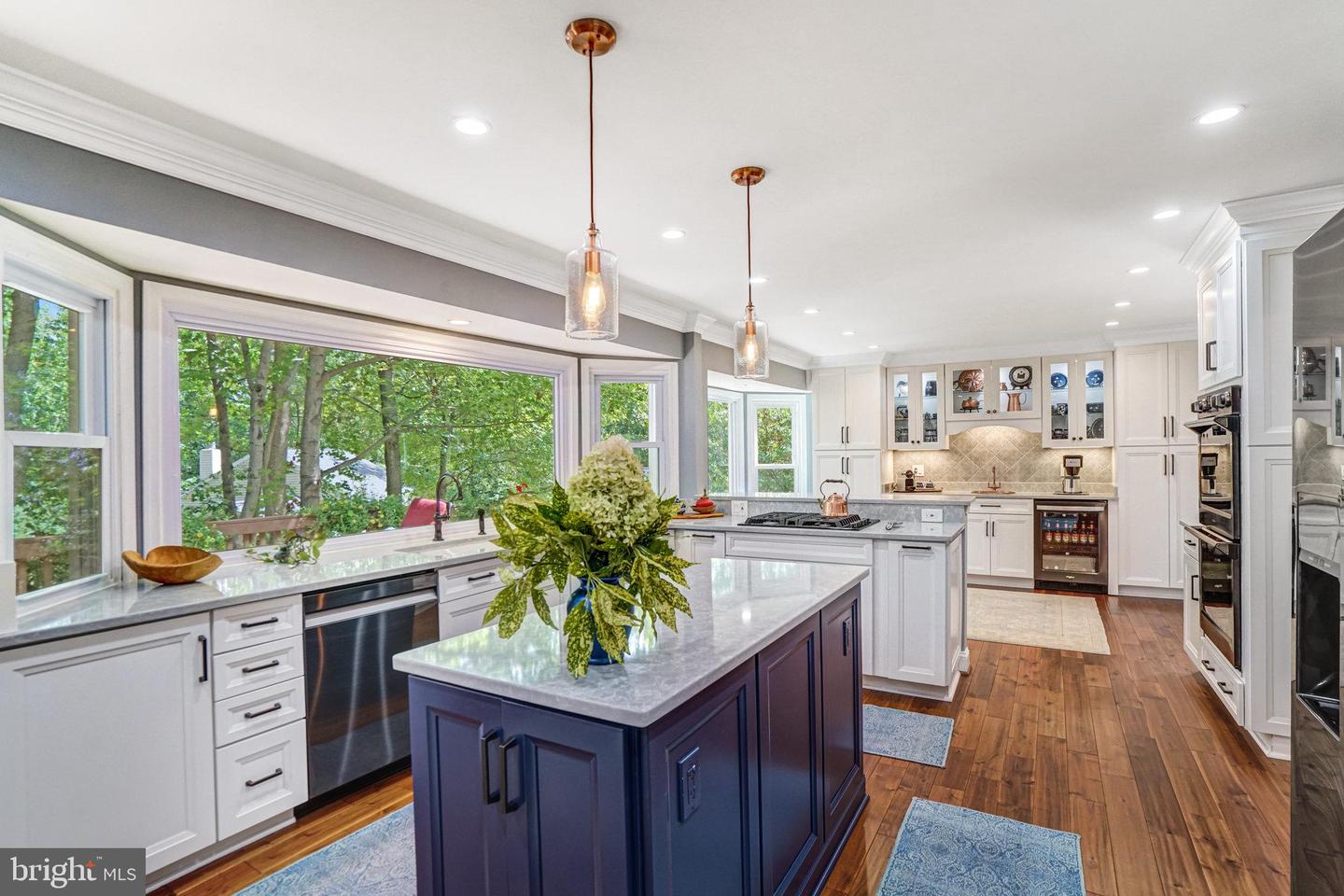 6815 BLUECURL CIR, SPRINGFIELD, Virginia 22152, 5 Bedrooms Bedrooms, 16 Rooms Rooms,3 BathroomsBathrooms,Residential,For sale,6815 BLUECURL CIR,VAFX2262270 MLS # VAFX2262270