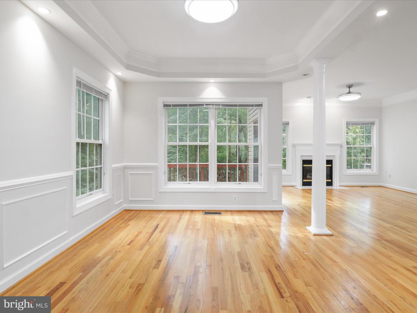 3782 ELMWOOD TOWNE WAY, ALEXANDRIA, Virginia 22303, 3 Bedrooms Bedrooms, 7 Rooms Rooms,3 BathroomsBathrooms,Residential,For sale,3782 ELMWOOD TOWNE WAY,VAFX2262272 MLS # VAFX2262272