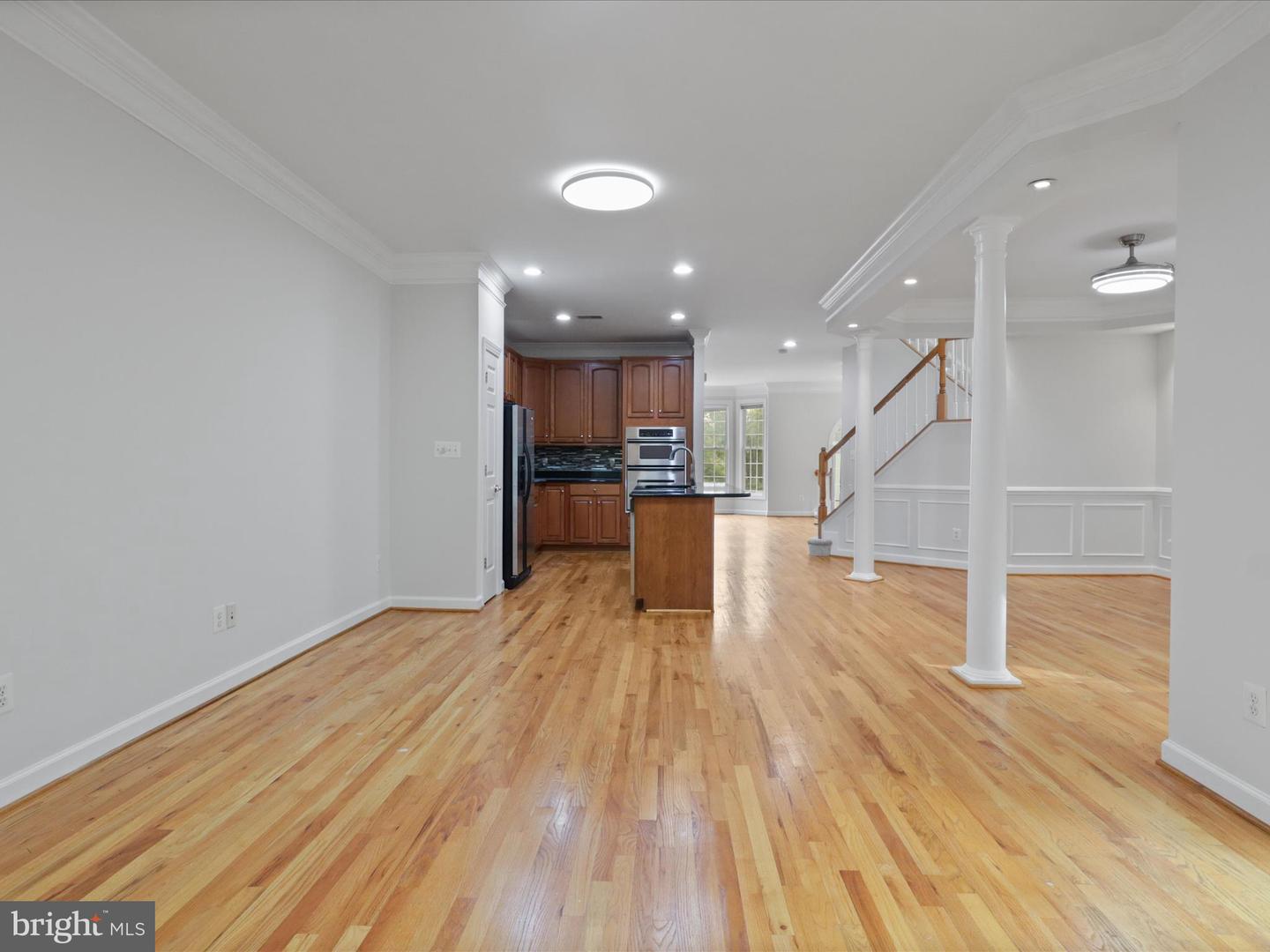 3782 ELMWOOD TOWNE WAY, ALEXANDRIA, Virginia 22303, 3 Bedrooms Bedrooms, 7 Rooms Rooms,3 BathroomsBathrooms,Residential,For sale,3782 ELMWOOD TOWNE WAY,VAFX2262272 MLS # VAFX2262272