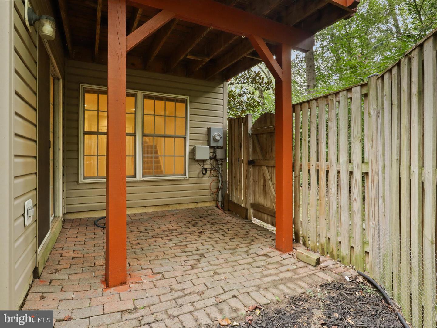 3782 ELMWOOD TOWNE WAY, ALEXANDRIA, Virginia 22303, 3 Bedrooms Bedrooms, 7 Rooms Rooms,3 BathroomsBathrooms,Residential,For sale,3782 ELMWOOD TOWNE WAY,VAFX2262272 MLS # VAFX2262272