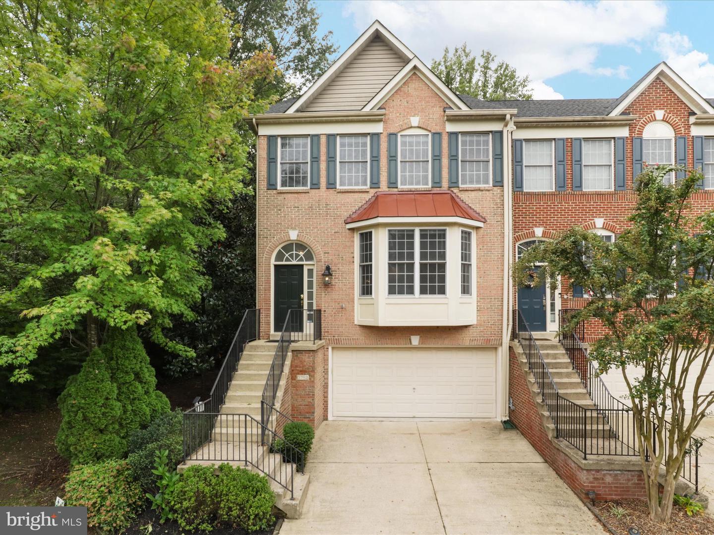 3782 ELMWOOD TOWNE WAY, ALEXANDRIA, Virginia 22303, 3 Bedrooms Bedrooms, 7 Rooms Rooms,3 BathroomsBathrooms,Residential,For sale,3782 ELMWOOD TOWNE WAY,VAFX2262272 MLS # VAFX2262272