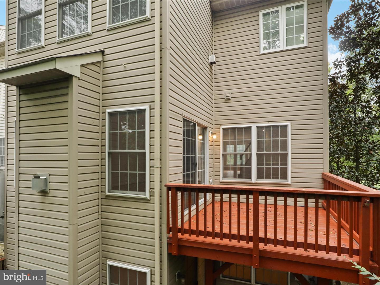 3782 ELMWOOD TOWNE WAY, ALEXANDRIA, Virginia 22303, 3 Bedrooms Bedrooms, 7 Rooms Rooms,3 BathroomsBathrooms,Residential,For sale,3782 ELMWOOD TOWNE WAY,VAFX2262272 MLS # VAFX2262272