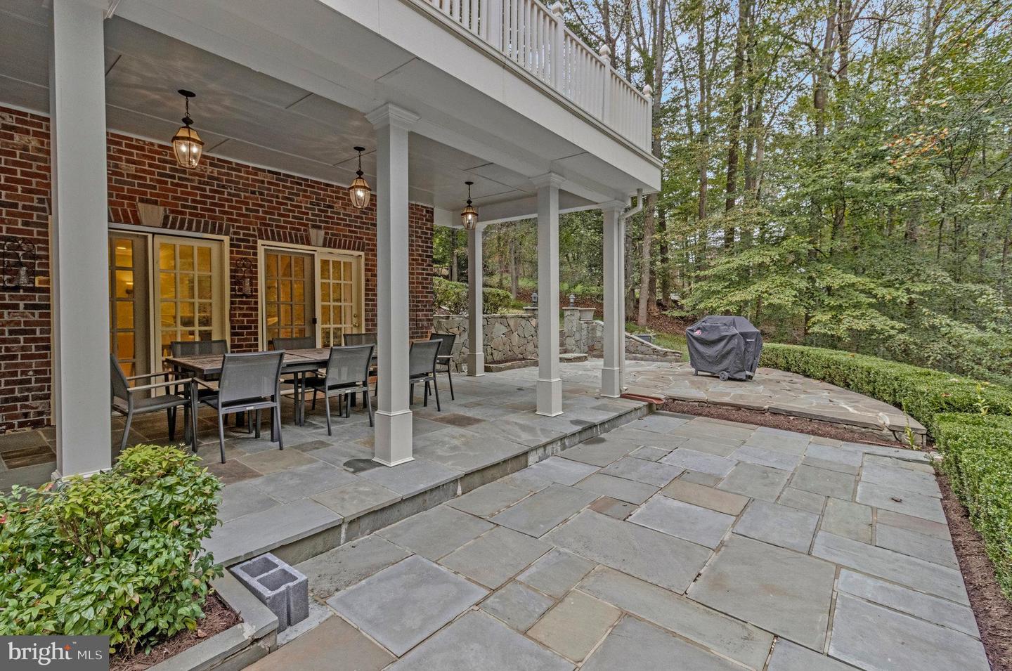 10112 HIGH HILL CT, GREAT FALLS, Virginia 22066, 5 Bedrooms Bedrooms, ,5 BathroomsBathrooms,Residential,For sale,10112 HIGH HILL CT,VAFX2262468 MLS # VAFX2262468