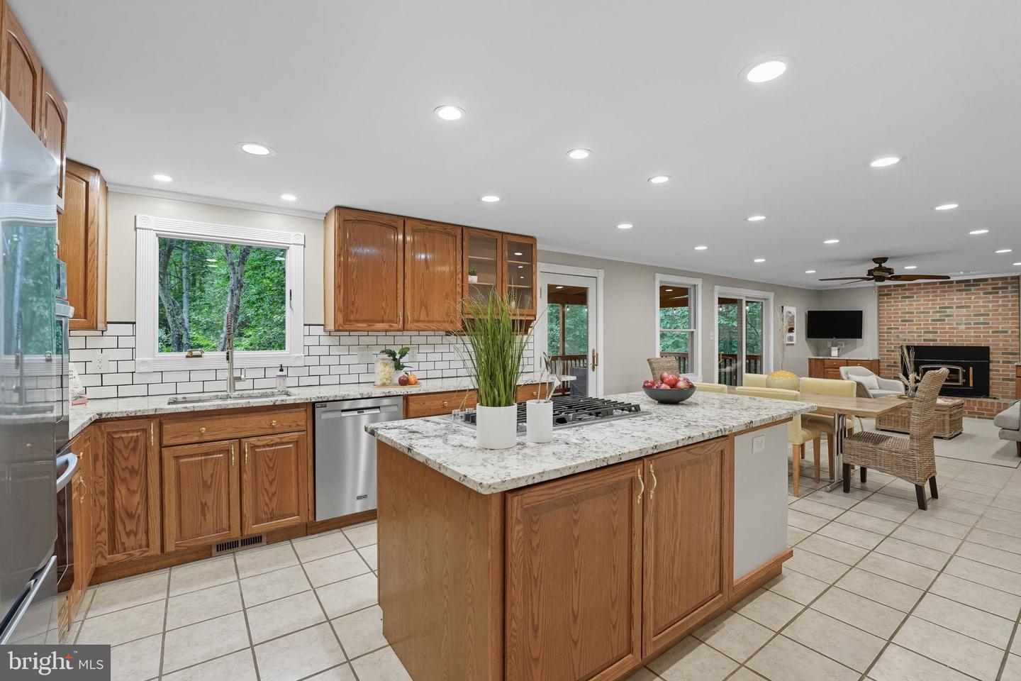 2904 ROCK MANOR CT, HERNDON, Virginia 20171, 5 Bedrooms Bedrooms, ,2 BathroomsBathrooms,Residential,For sale,2904 ROCK MANOR CT,VAFX2263000 MLS # VAFX2263000