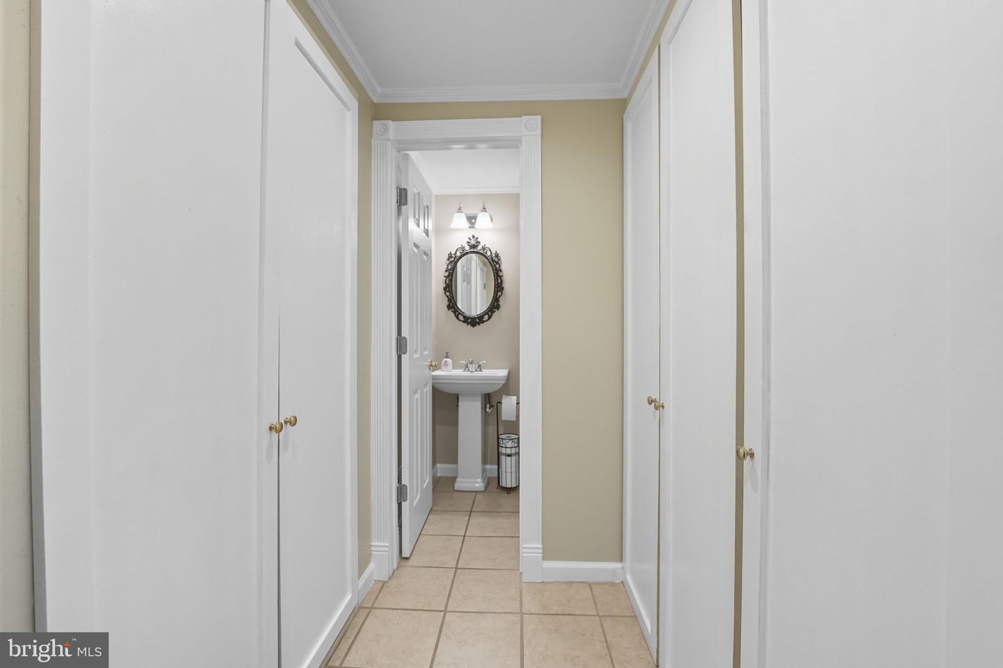 2904 ROCK MANOR CT, HERNDON, Virginia 20171, 5 Bedrooms Bedrooms, ,2 BathroomsBathrooms,Residential,For sale,2904 ROCK MANOR CT,VAFX2263000 MLS # VAFX2263000