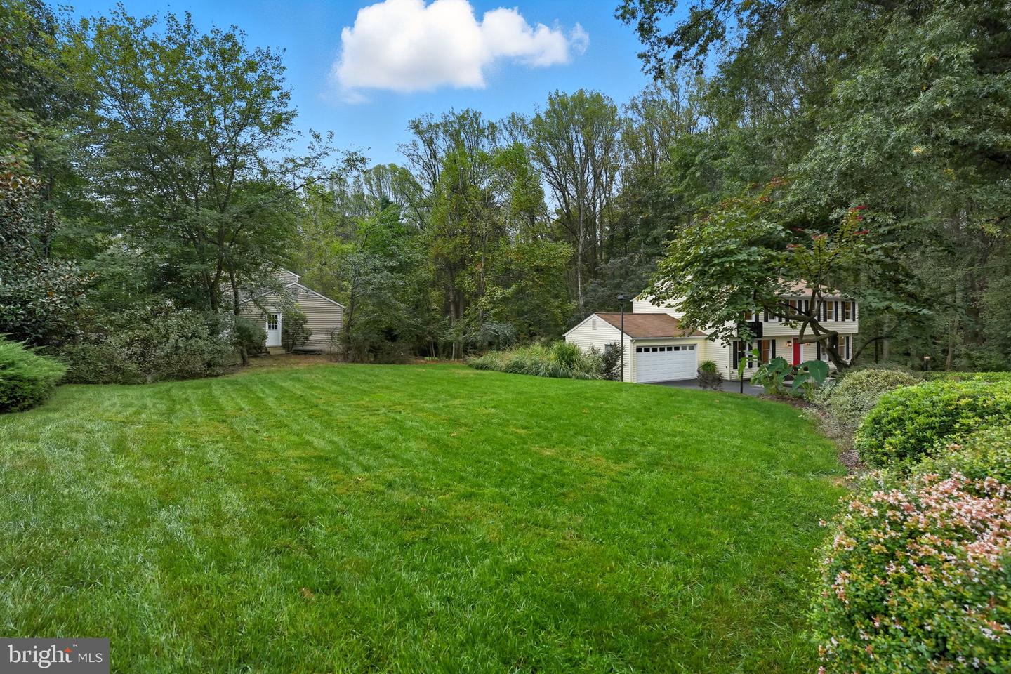 2904 ROCK MANOR CT, HERNDON, Virginia 20171, 5 Bedrooms Bedrooms, ,2 BathroomsBathrooms,Residential,For sale,2904 ROCK MANOR CT,VAFX2263000 MLS # VAFX2263000