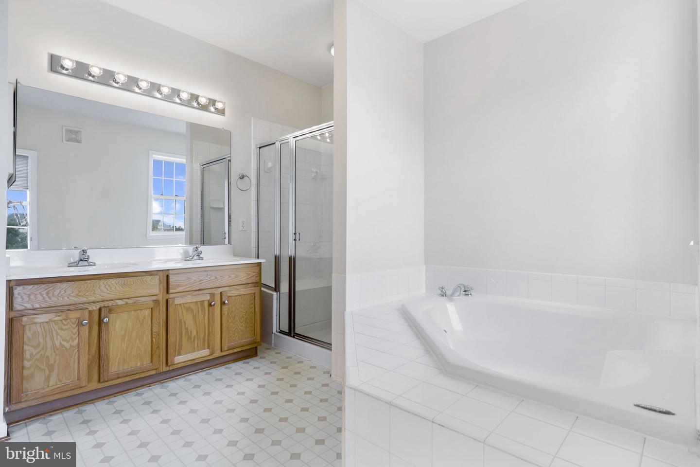 14489 MACON GROVE LN, GAINESVILLE, Virginia 20155, 3 Bedrooms Bedrooms, ,2 BathroomsBathrooms,Residential,For sale,14489 MACON GROVE LN,VAPW2102690 MLS # VAPW2102690