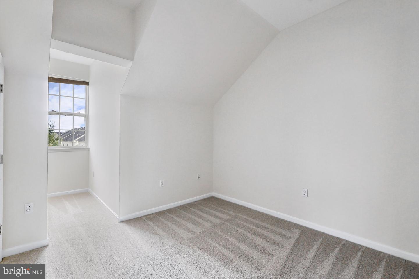 14489 MACON GROVE LN, GAINESVILLE, Virginia 20155, 3 Bedrooms Bedrooms, ,2 BathroomsBathrooms,Residential,For sale,14489 MACON GROVE LN,VAPW2102690 MLS # VAPW2102690