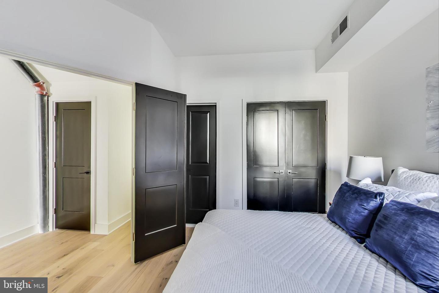 207 FLORIDA AVE NW #1, WASHINGTON, District Of Columbia 20001, 2 Bedrooms Bedrooms, ,2 BathroomsBathrooms,Residential,For sale,207 FLORIDA AVE NW #1,DCDC2217766 MLS # DCDC2217766