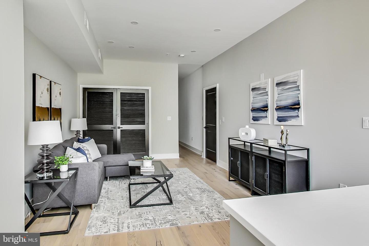 207 FLORIDA AVE NW #1, WASHINGTON, District Of Columbia 20001, 2 Bedrooms Bedrooms, ,2 BathroomsBathrooms,Residential,For sale,207 FLORIDA AVE NW #1,DCDC2217766 MLS # DCDC2217766