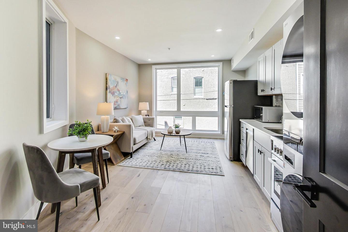 207 FLORIDA AVE NW #2, WASHINGTON, District Of Columbia 20001, 1 Bedroom Bedrooms, ,1 BathroomBathrooms,Residential,For sale,207 FLORIDA AVE NW #2,DCDC2217776 MLS # DCDC2217776
