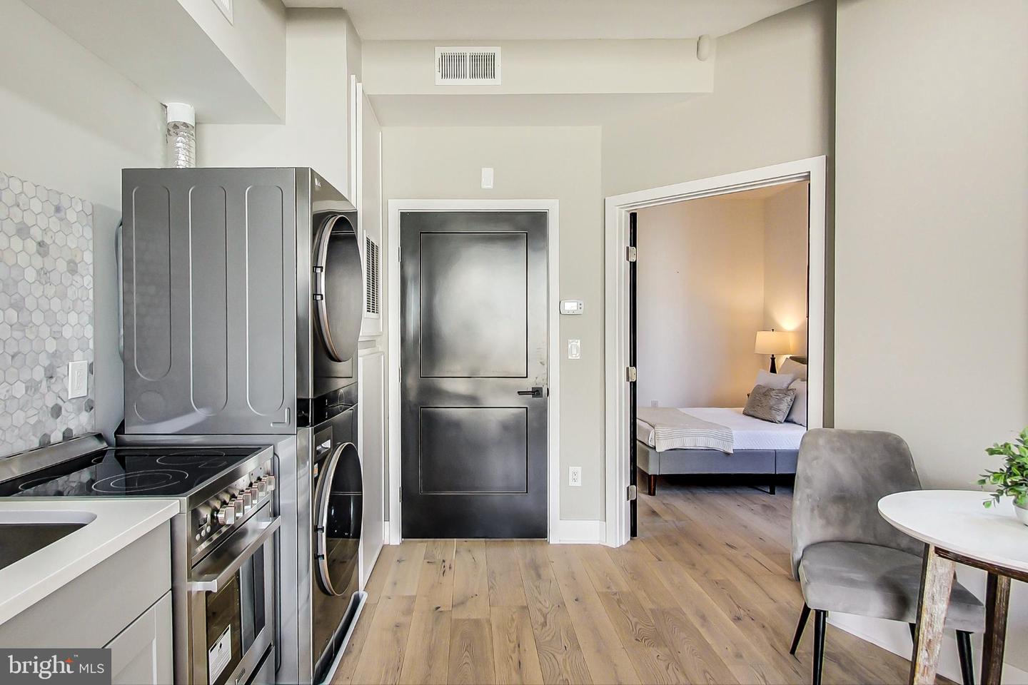 207 FLORIDA AVE NW #2, WASHINGTON, District Of Columbia 20001, 1 Bedroom Bedrooms, ,1 BathroomBathrooms,Residential,For sale,207 FLORIDA AVE NW #2,DCDC2217776 MLS # DCDC2217776
