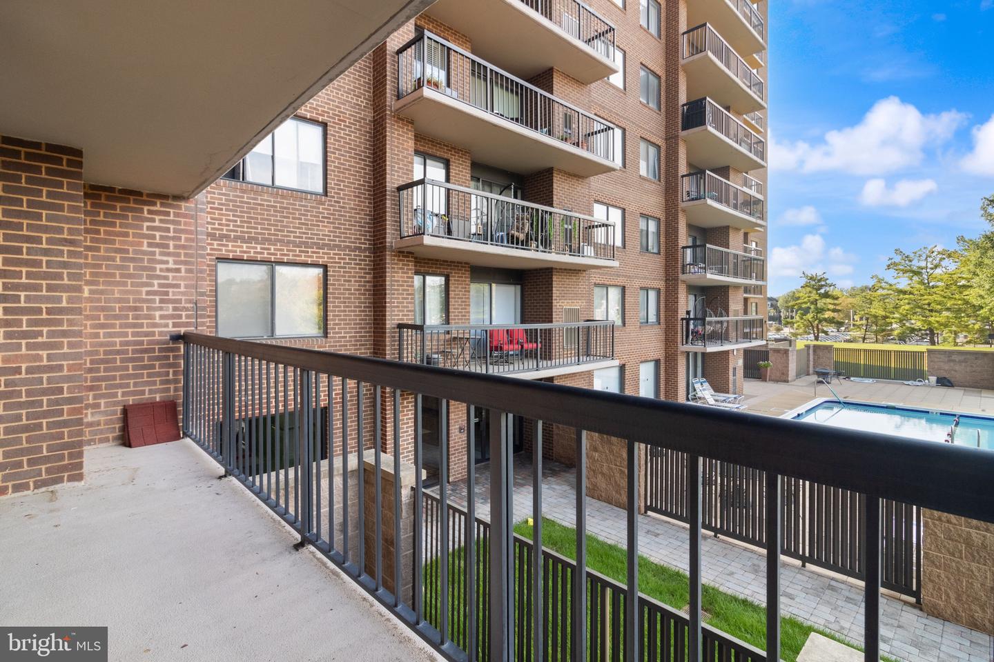 200 N PICKETT ST #215, ALEXANDRIA, Virginia 22304, 1 Bedroom Bedrooms, ,1 BathroomBathrooms,Residential,For sale,200 N PICKETT ST #215,VAAX2049228 MLS # VAAX2049228