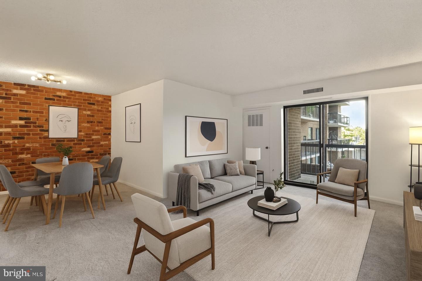 200 N PICKETT ST #215, ALEXANDRIA, Virginia 22304, 1 Bedroom Bedrooms, ,1 BathroomBathrooms,Residential,For sale,200 N PICKETT ST #215,VAAX2049228 MLS # VAAX2049228