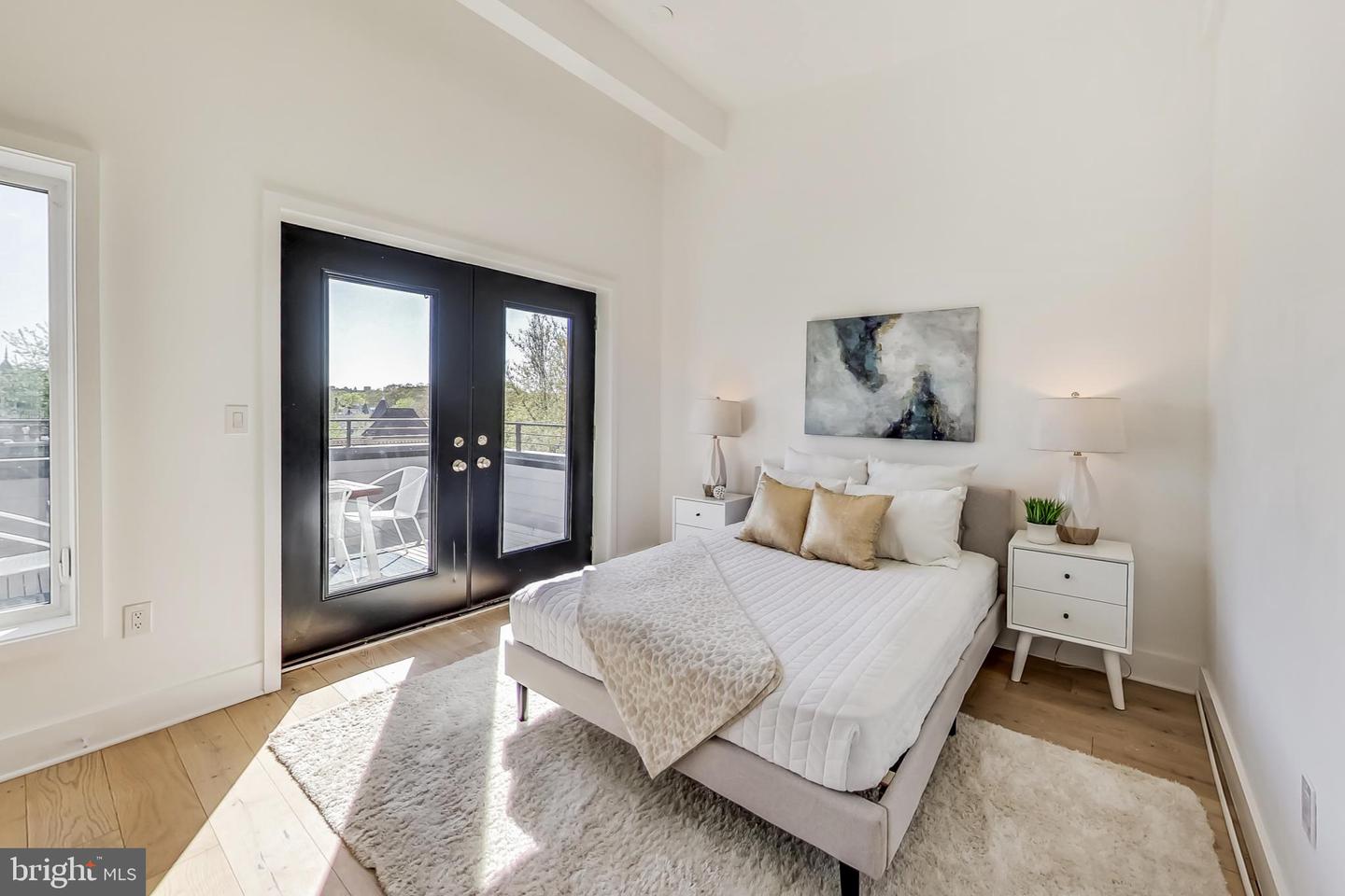 207 FLORIDA AVE NW #3, WASHINGTON, District Of Columbia 20001, 2 Bedrooms Bedrooms, ,2 BathroomsBathrooms,Residential,For sale,207 FLORIDA AVE NW #3,DCDC2218356 MLS # DCDC2218356