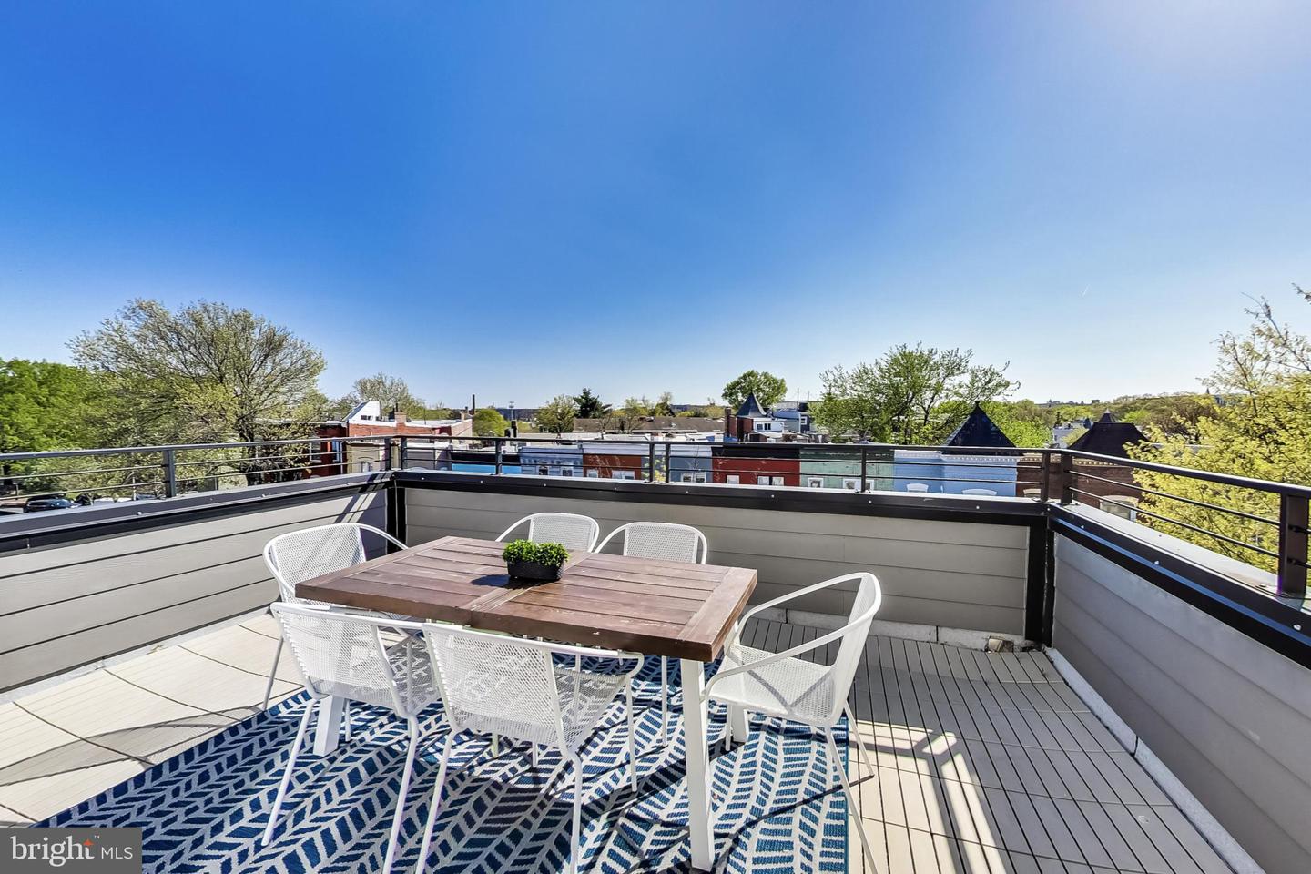 207 FLORIDA AVE NW #3, WASHINGTON, District Of Columbia 20001, 2 Bedrooms Bedrooms, ,2 BathroomsBathrooms,Residential,For sale,207 FLORIDA AVE NW #3,DCDC2218356 MLS # DCDC2218356