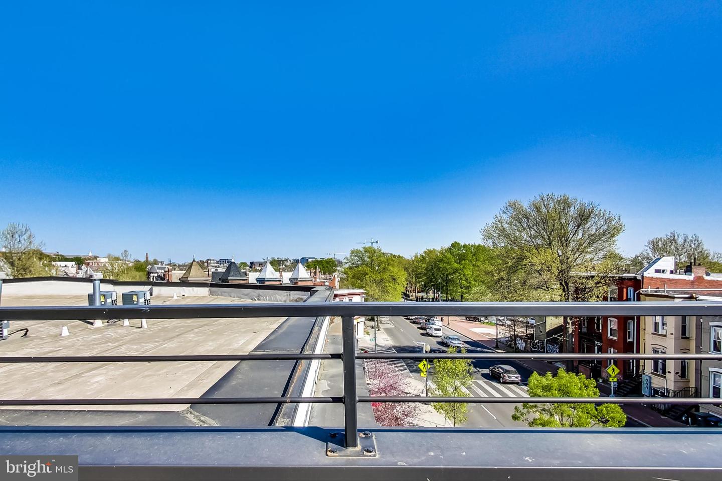 207 FLORIDA AVE NW #3, WASHINGTON, District Of Columbia 20001, 2 Bedrooms Bedrooms, ,2 BathroomsBathrooms,Residential,For sale,207 FLORIDA AVE NW #3,DCDC2218356 MLS # DCDC2218356