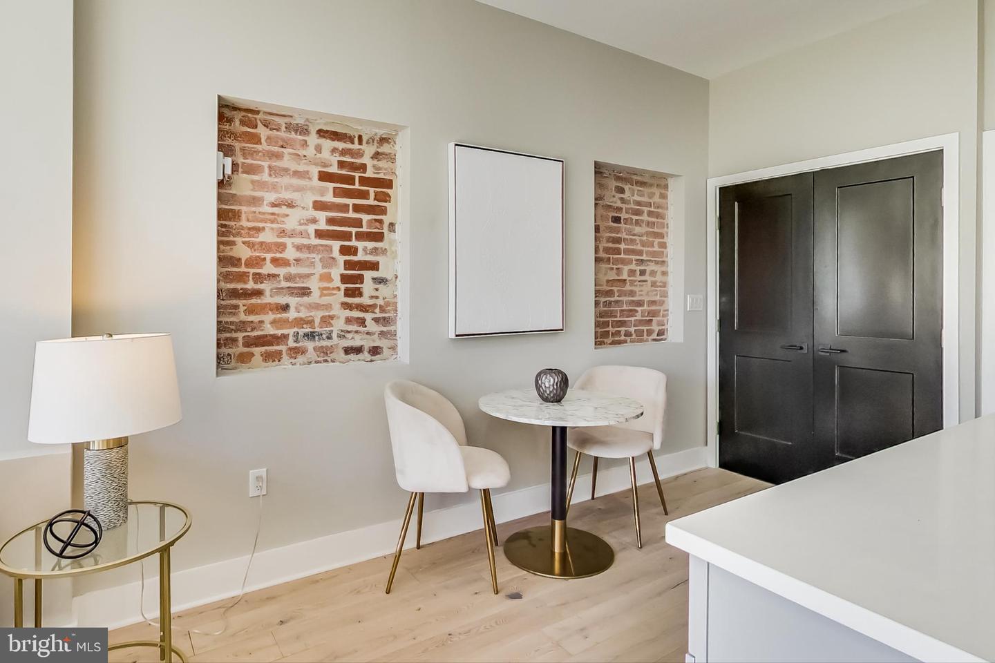 207 FLORIDA AVE NW #3, WASHINGTON, District Of Columbia 20001, 2 Bedrooms Bedrooms, ,2 BathroomsBathrooms,Residential,For sale,207 FLORIDA AVE NW #3,DCDC2218356 MLS # DCDC2218356