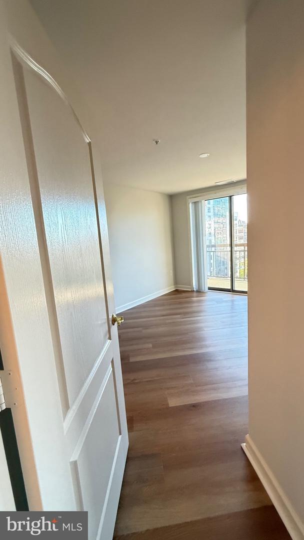 901 N MONROE ST #903, ARLINGTON, Virginia 22201, 2 Bedrooms Bedrooms, ,2 BathroomsBathrooms,Residential,For sale,901 N MONROE ST #903,VAAR2063094 MLS # VAAR2063094