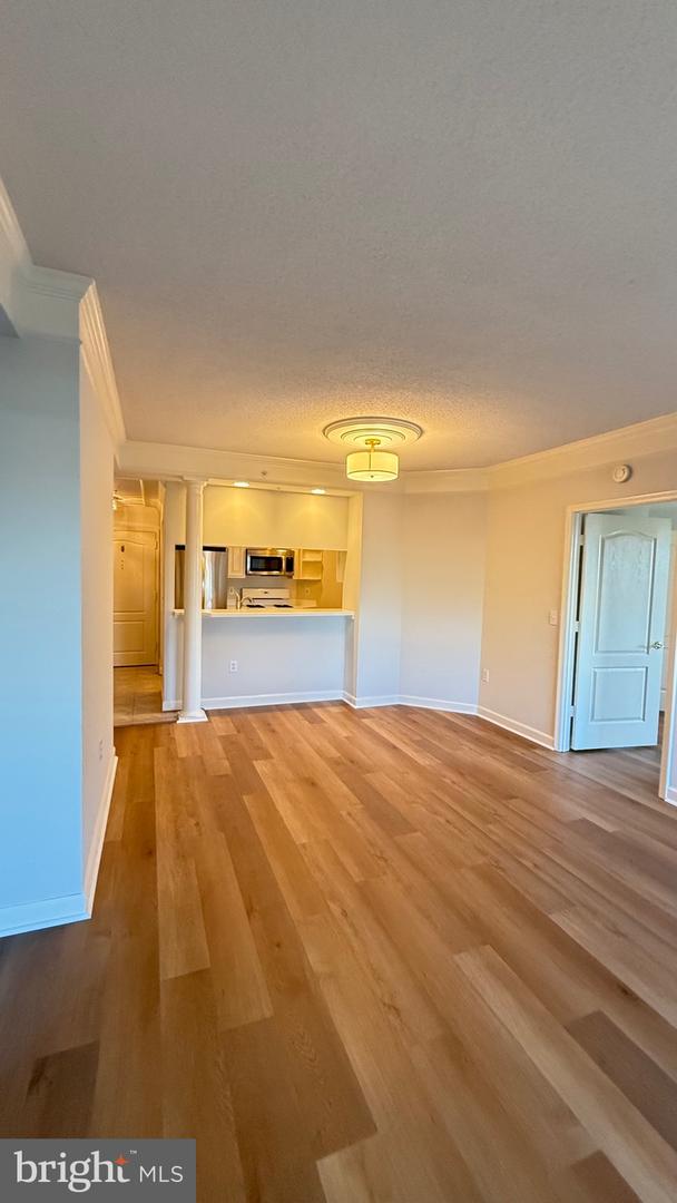 901 N MONROE ST #903, ARLINGTON, Virginia 22201, 2 Bedrooms Bedrooms, ,2 BathroomsBathrooms,Residential,For sale,901 N MONROE ST #903,VAAR2063094 MLS # VAAR2063094