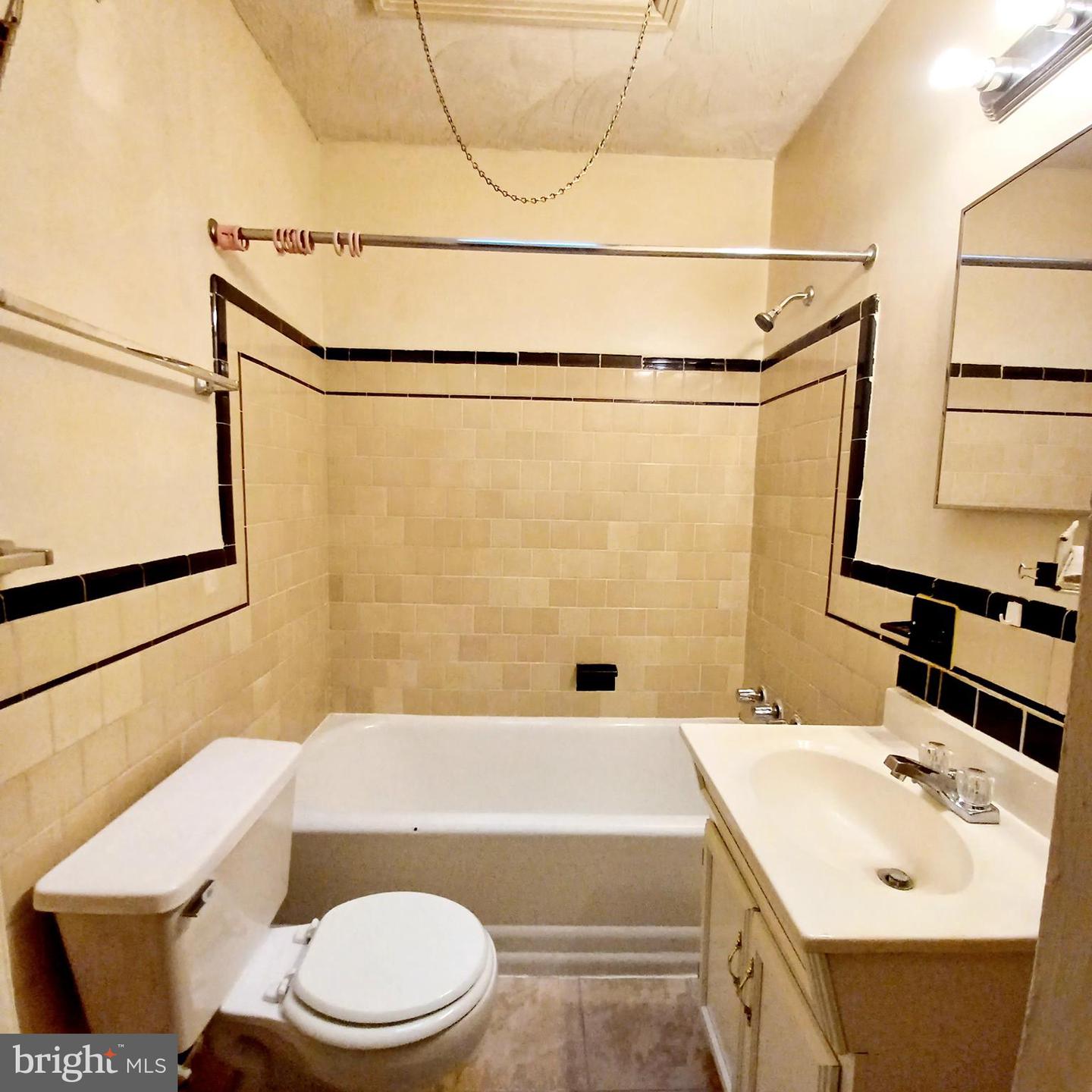 3432 DIX ST NE, WASHINGTON, District Of Columbia 20019, 3 Bedrooms Bedrooms, ,1 BathroomBathrooms,Residential,For sale,3432 DIX ST NE,DCDC2220226 MLS # DCDC2220226