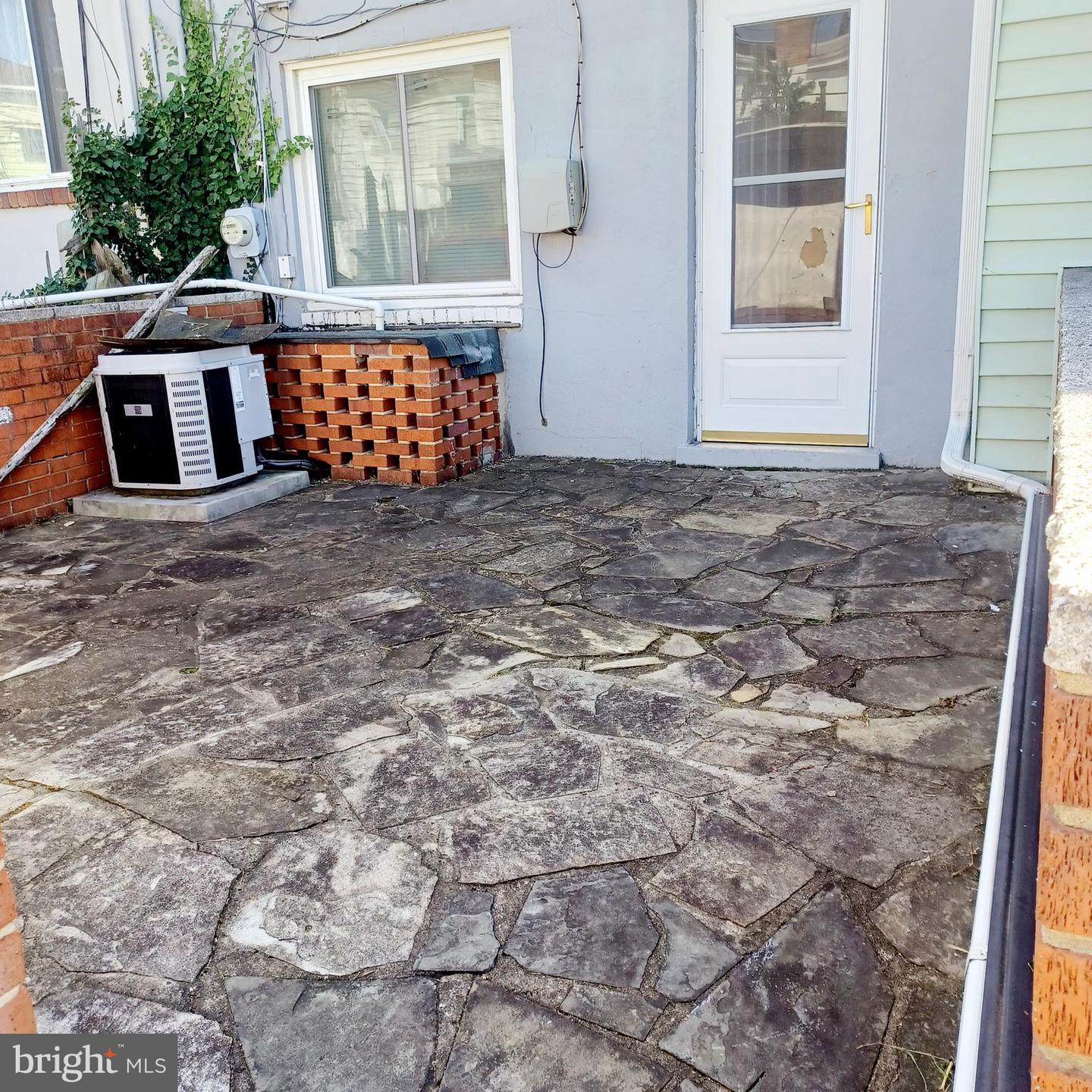 3432 DIX ST NE, WASHINGTON, District Of Columbia 20019, 3 Bedrooms Bedrooms, ,1 BathroomBathrooms,Residential,For sale,3432 DIX ST NE,DCDC2220226 MLS # DCDC2220226