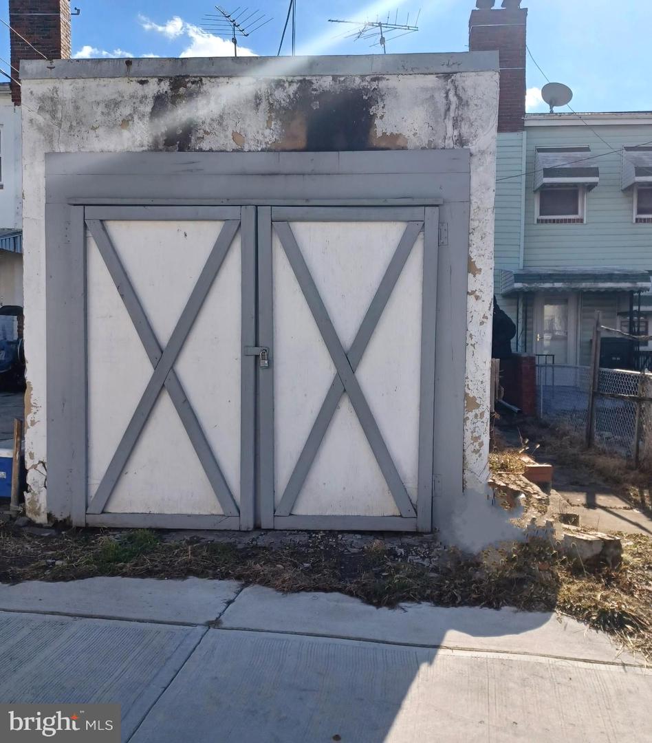 3432 DIX ST NE, WASHINGTON, District Of Columbia 20019, 3 Bedrooms Bedrooms, ,1 BathroomBathrooms,Residential,For sale,3432 DIX ST NE,DCDC2220226 MLS # DCDC2220226