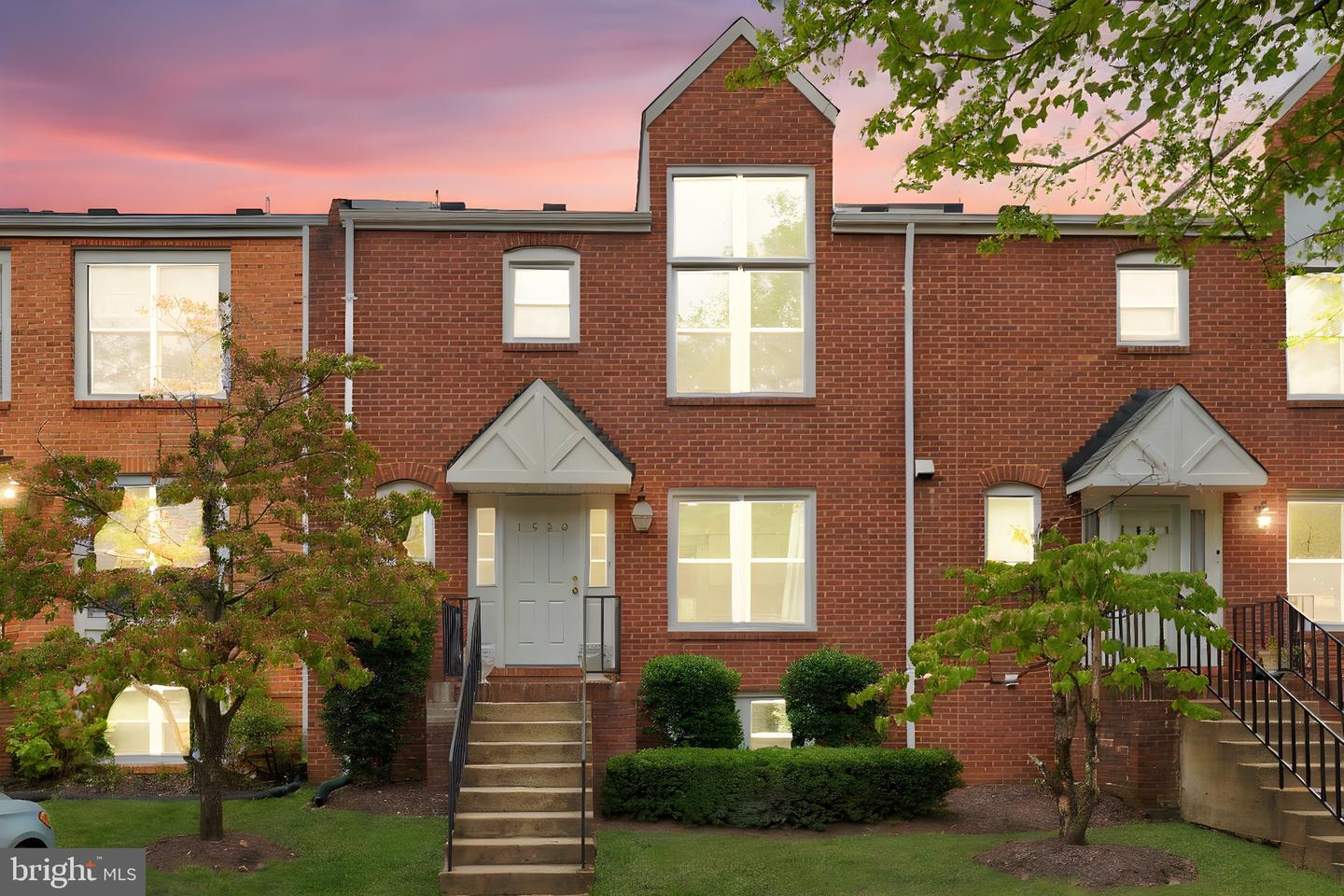 1829 JEFFERSONIAN DR, VIENNA, Virginia 22182, 4 Bedrooms Bedrooms, ,3 BathroomsBathrooms,Residential,For sale,1829 JEFFERSONIAN DR,VAFX2264934 MLS # VAFX2264934