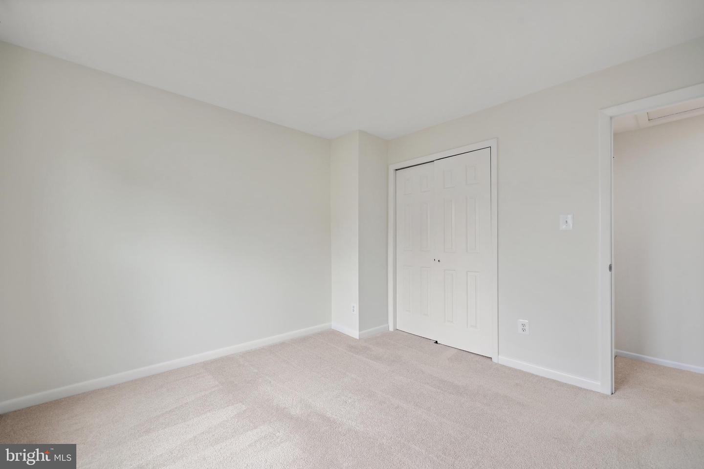 1829 JEFFERSONIAN DR, VIENNA, Virginia 22182, 4 Bedrooms Bedrooms, ,3 BathroomsBathrooms,Residential,For sale,1829 JEFFERSONIAN DR,VAFX2264934 MLS # VAFX2264934