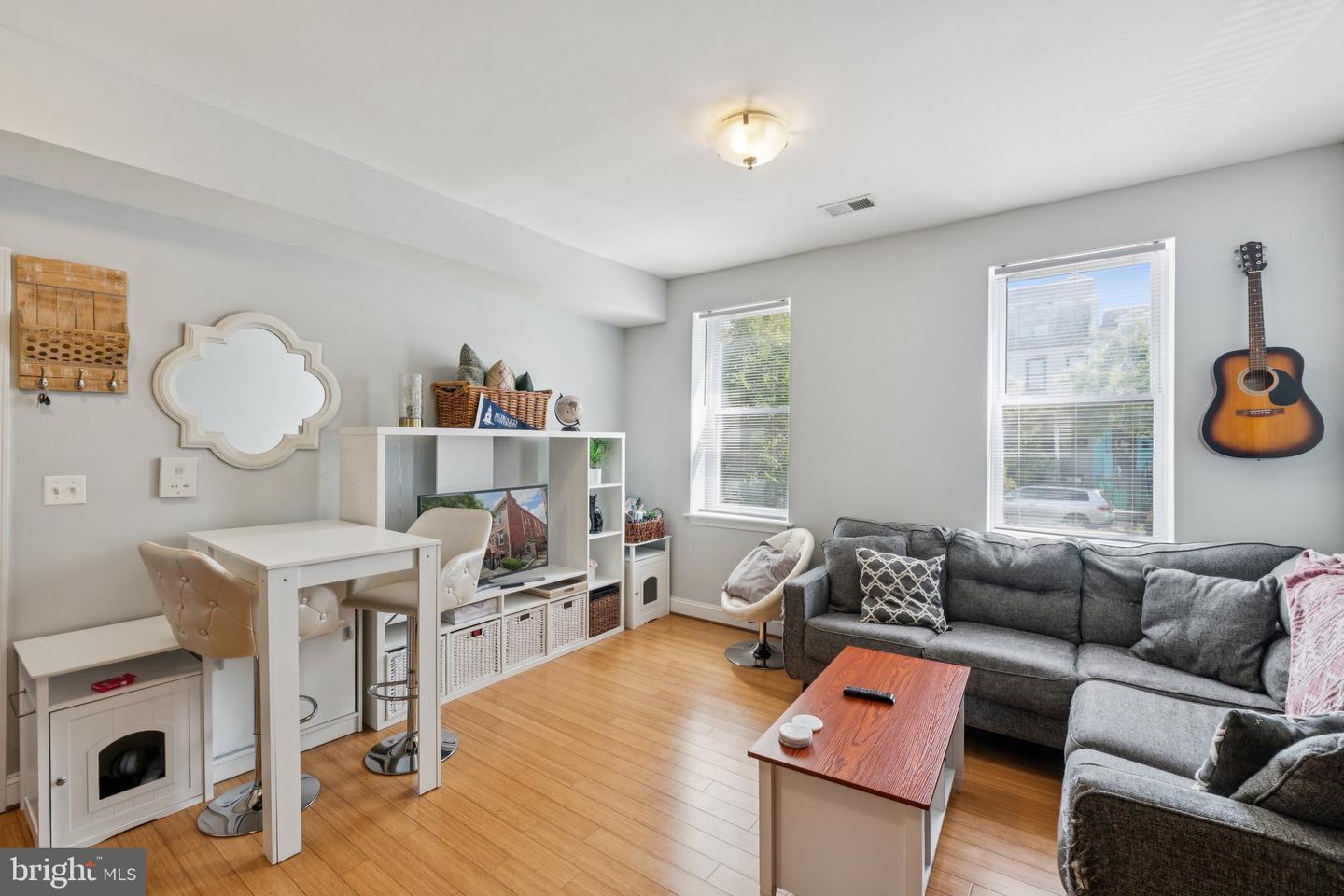 3318 SHERMAN AVE NW #101, WASHINGTON, District Of Columbia 20010, 1 Bedroom Bedrooms, ,1 BathroomBathrooms,Residential,For sale,3318 SHERMAN AVE NW #101,DCDC2220554 MLS # DCDC2220554