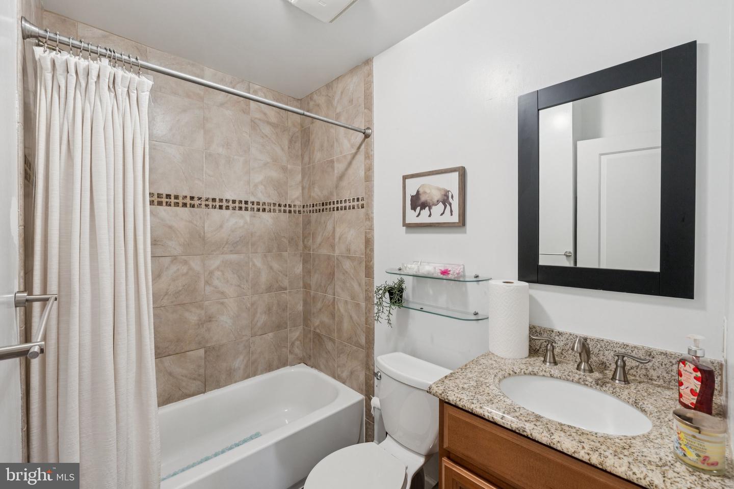 3318 SHERMAN AVE NW #101, WASHINGTON, District Of Columbia 20010, 1 Bedroom Bedrooms, ,1 BathroomBathrooms,Residential,For sale,3318 SHERMAN AVE NW #101,DCDC2220554 MLS # DCDC2220554