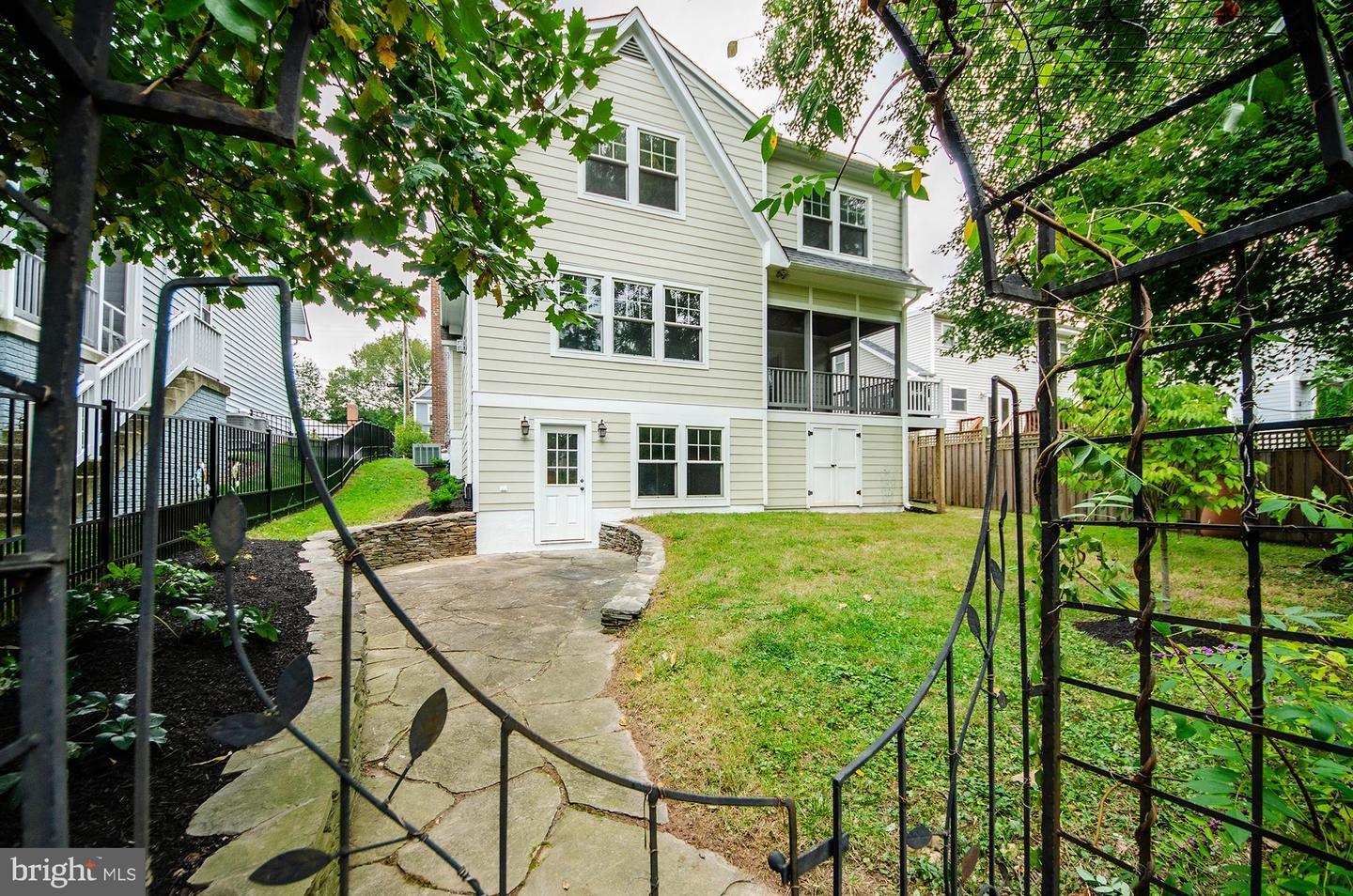 2013 N MADISON ST, ARLINGTON, Virginia 22205, 5 Bedrooms Bedrooms, ,3 BathroomsBathrooms,Residential,For sale,2013 N MADISON ST,VAAR2063212 MLS # VAAR2063212