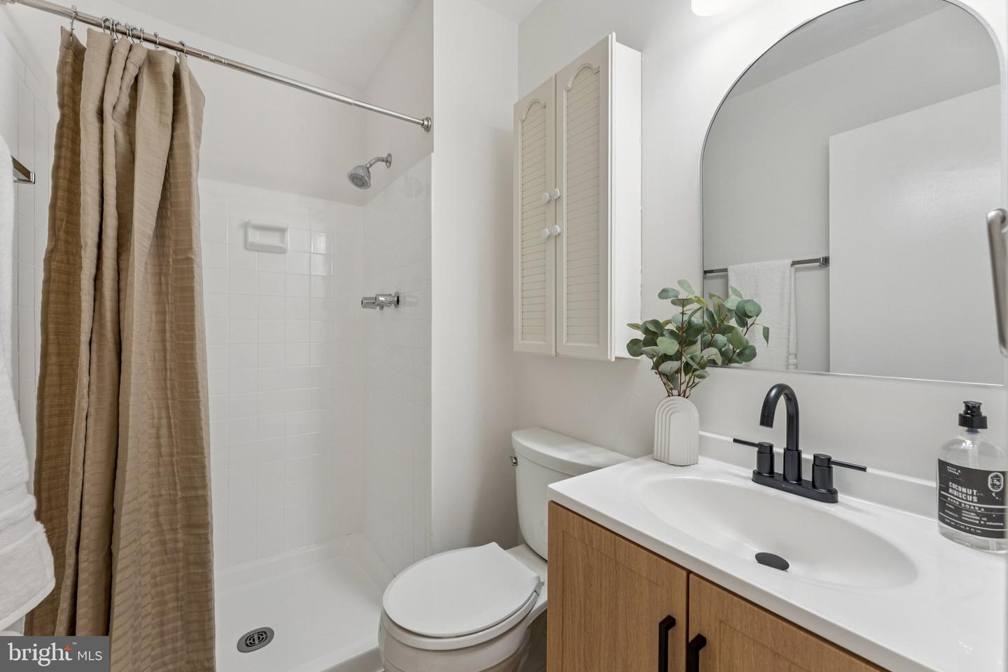 2951 CASHEL LN, VIENNA, Virginia 22181, 3 Bedrooms Bedrooms, ,2 BathroomsBathrooms,Residential,For sale,2951 CASHEL LN,VAFX2265364 MLS # VAFX2265364